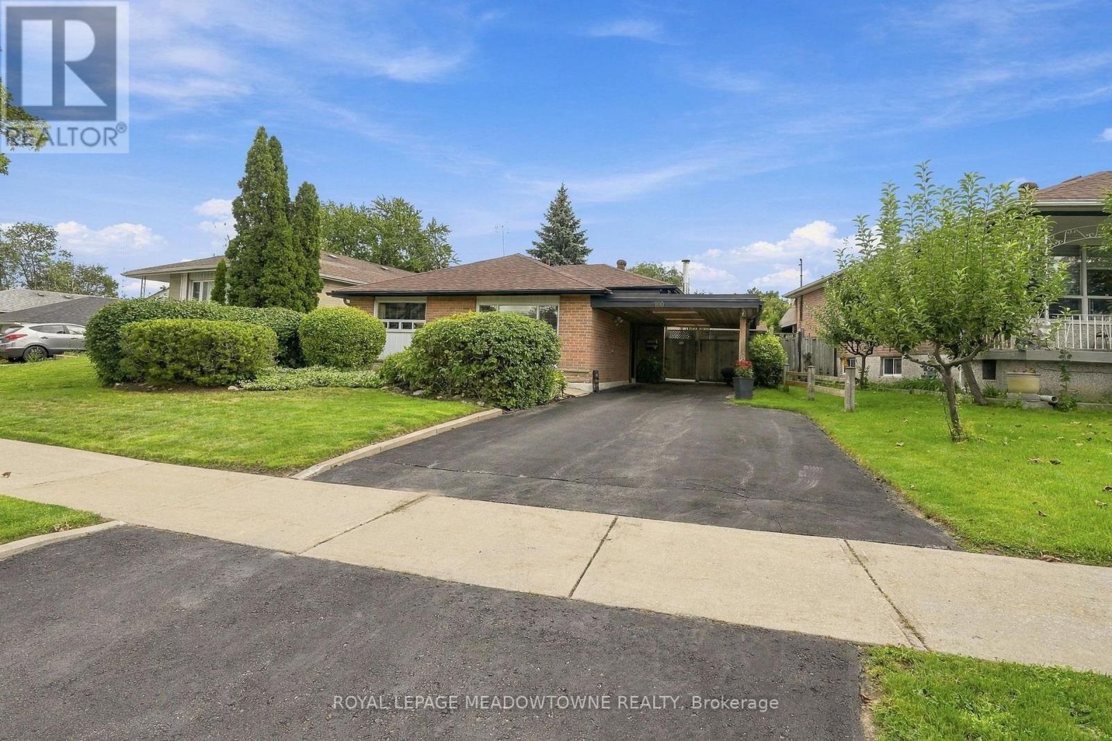 100 Lexington Avenue, Toronto, Ontario  M9V 2G8 - Photo 43 - W13809916