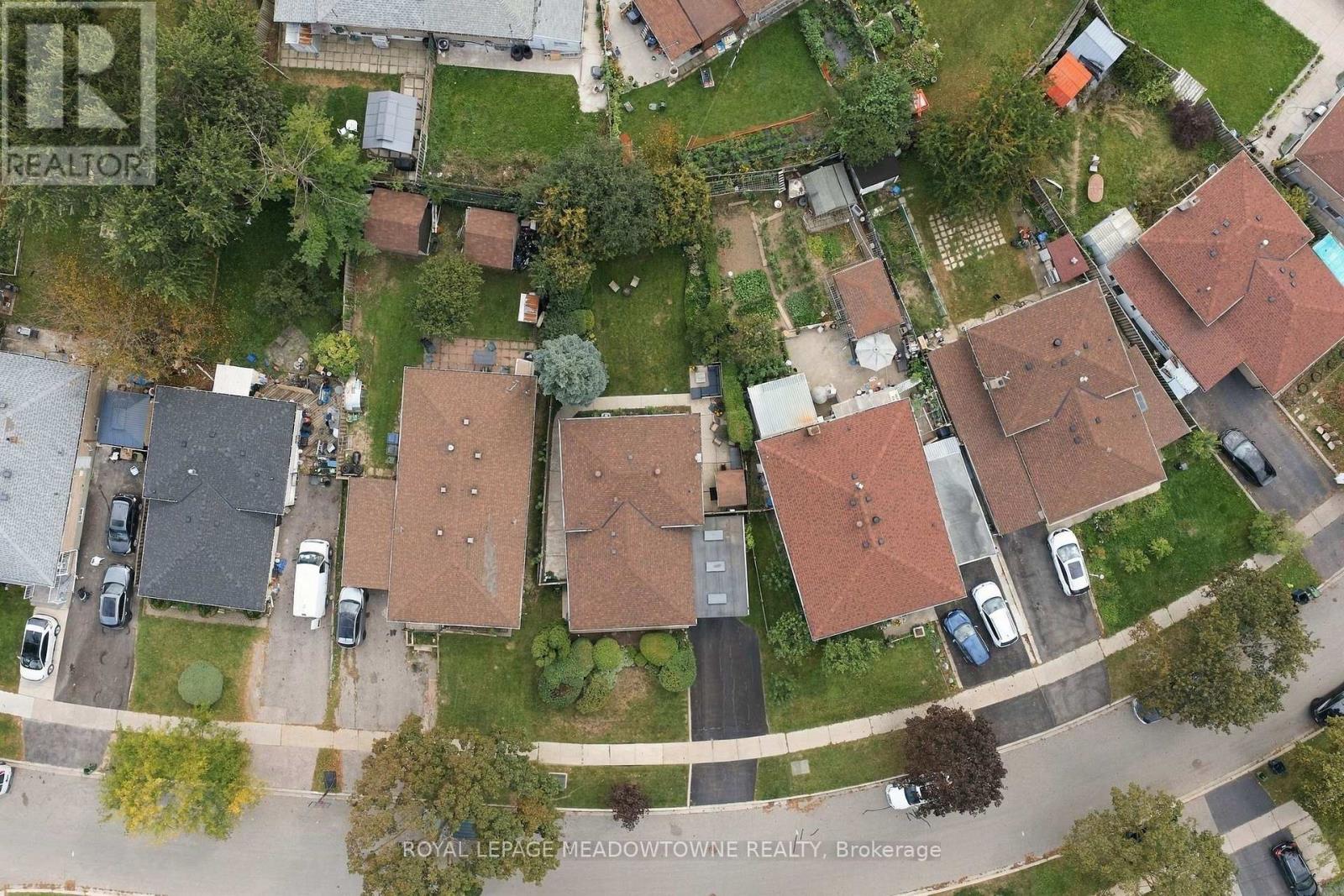 100 Lexington Avenue, Toronto, Ontario  M9V 2G8 - Photo 45 - W13809916