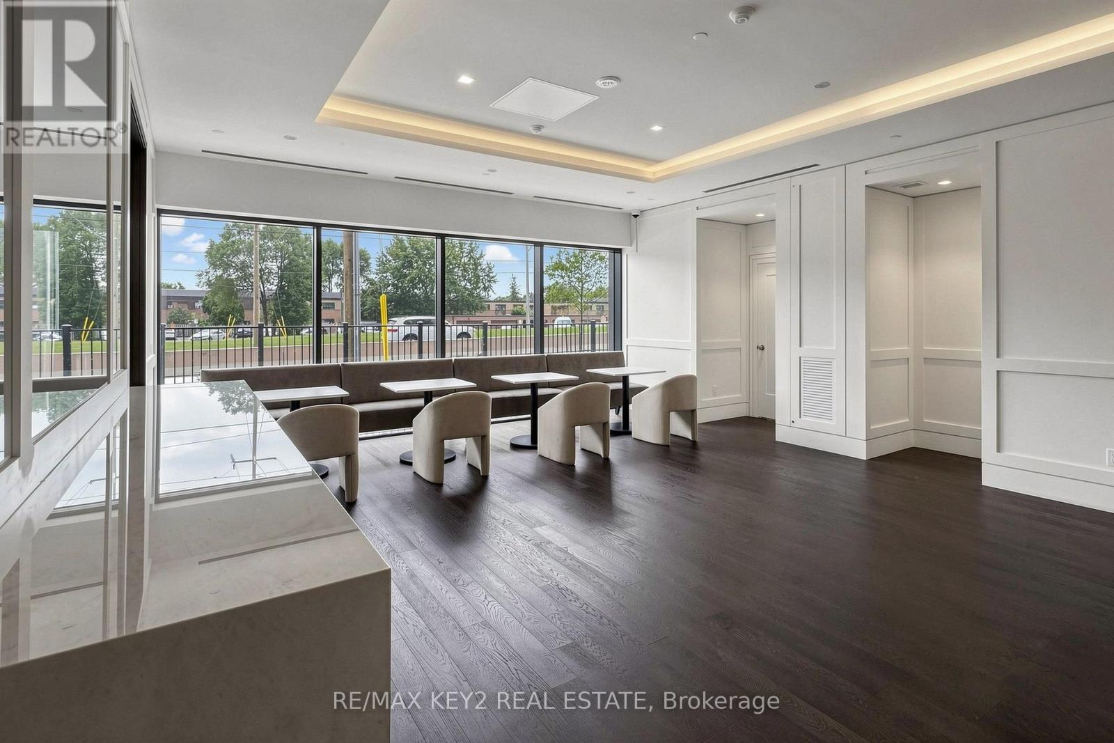 2104 - 4010 Eglinton Avenue W, Toronto, Ontario  M9A 0G5 - Photo 36 - W13809918