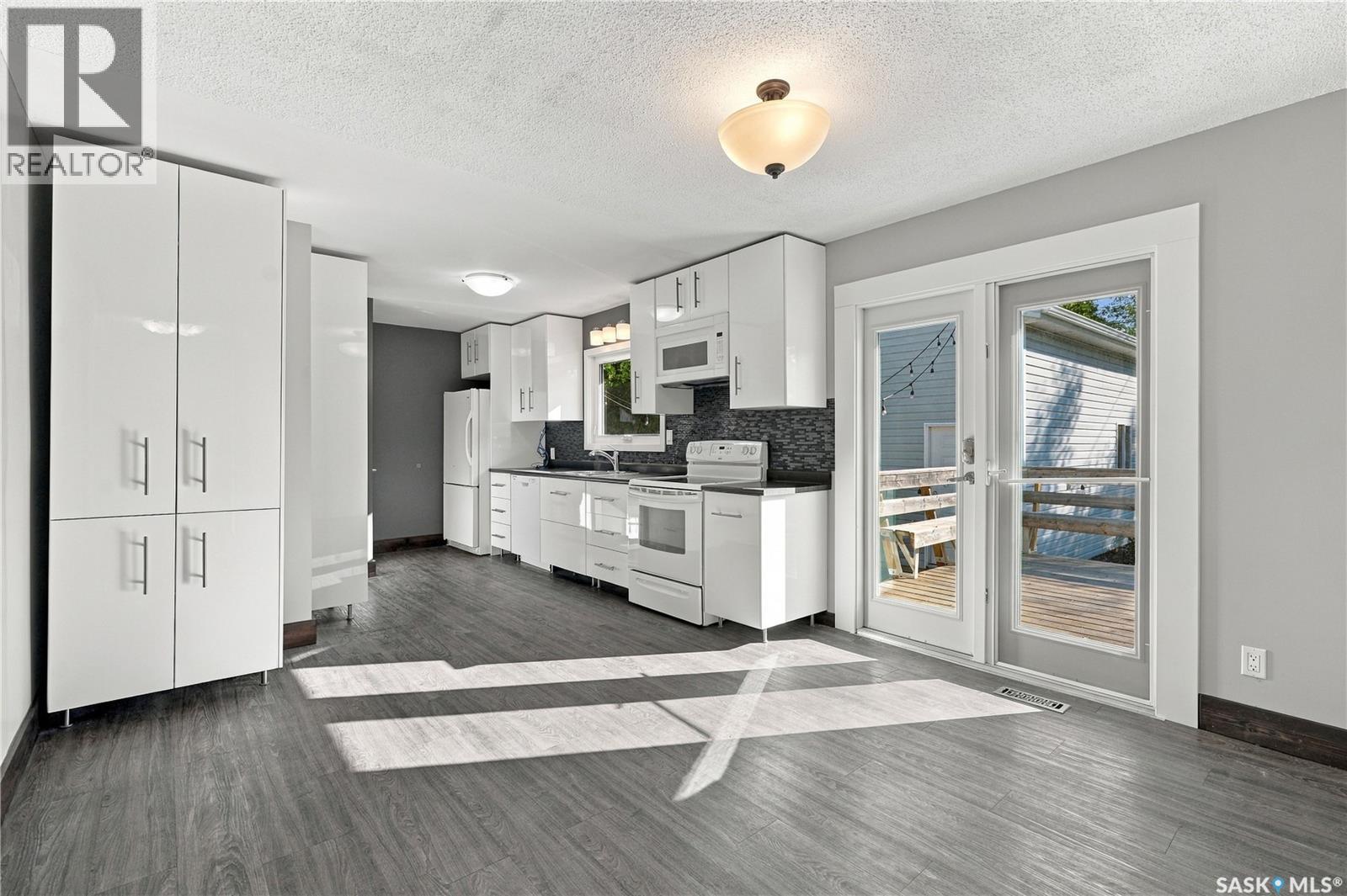 326 Vancouver Avenue N, Saskatoon, Saskatchewan  S7L 3P6 - Photo 11 - SK049017