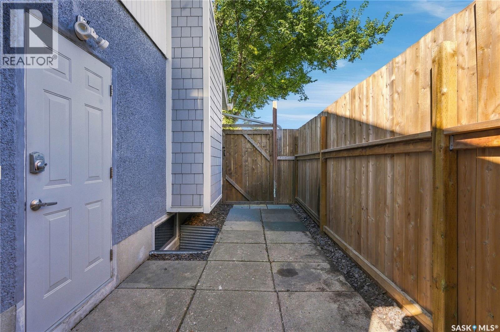 326 Vancouver Avenue N, Saskatoon, Saskatchewan  S7L 3P6 - Photo 42 - SK049017