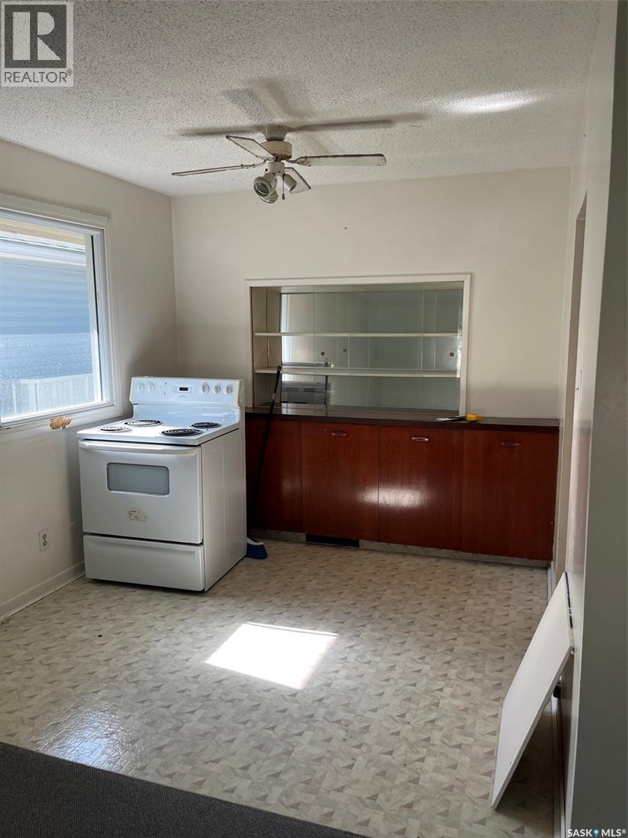 1906 First Street, Estevan, Saskatchewan  S4A 0H8 - Photo 10 - SK049013
