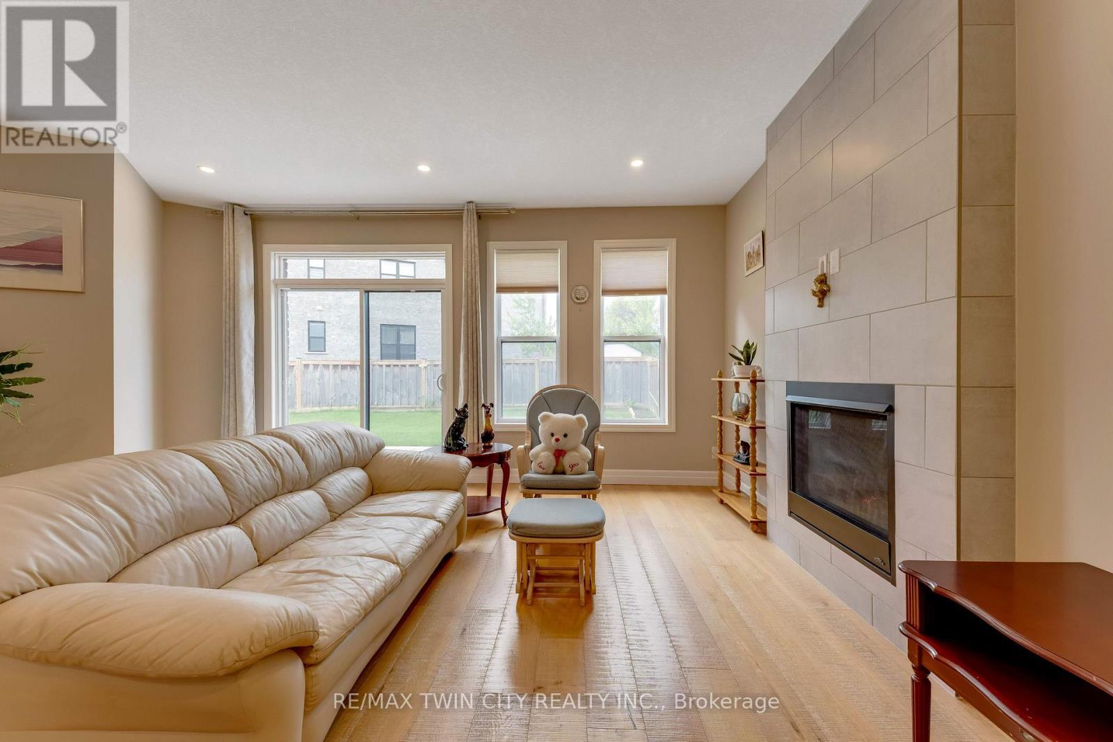 14 Marianne Dorn Trail Road, Kitchener, Ontario  N2R 0H4 - Photo 21 - X13809752