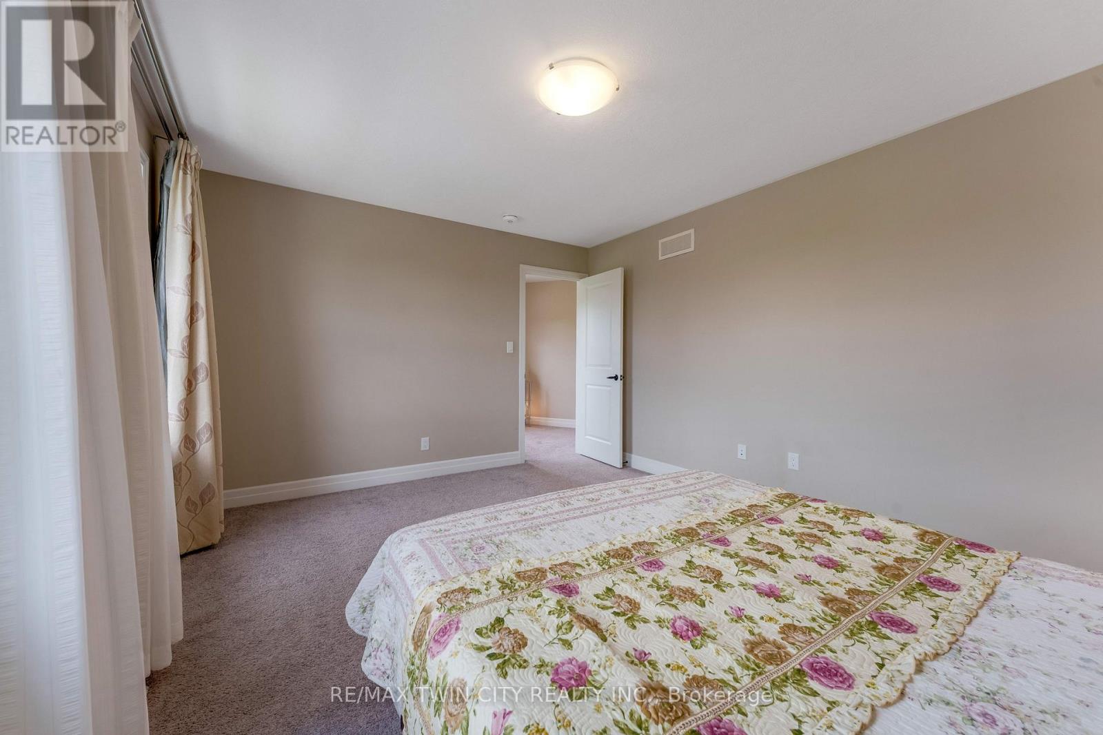 14 Marianne Dorn Trail Road, Kitchener, Ontario  N2R 0H4 - Photo 42 - X13809752