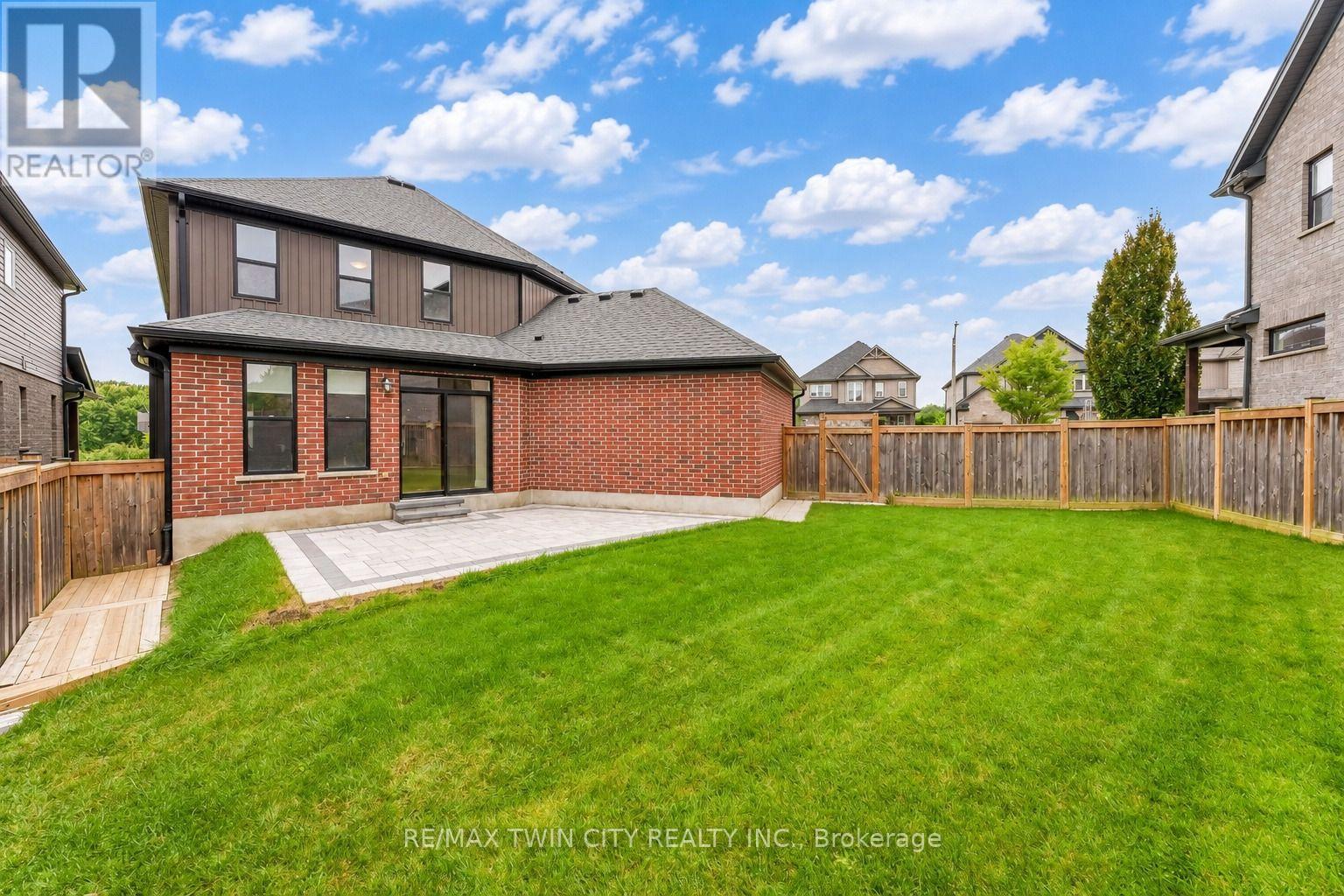 14 Marianne Dorn Trail Road, Kitchener, Ontario  N2R 0H4 - Photo 44 - X13809752