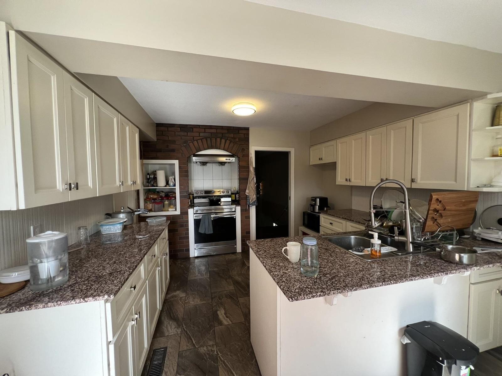 14678 106a Avenue, Surrey, British Columbia  V3R 1T6 - Photo 6 - R3166883