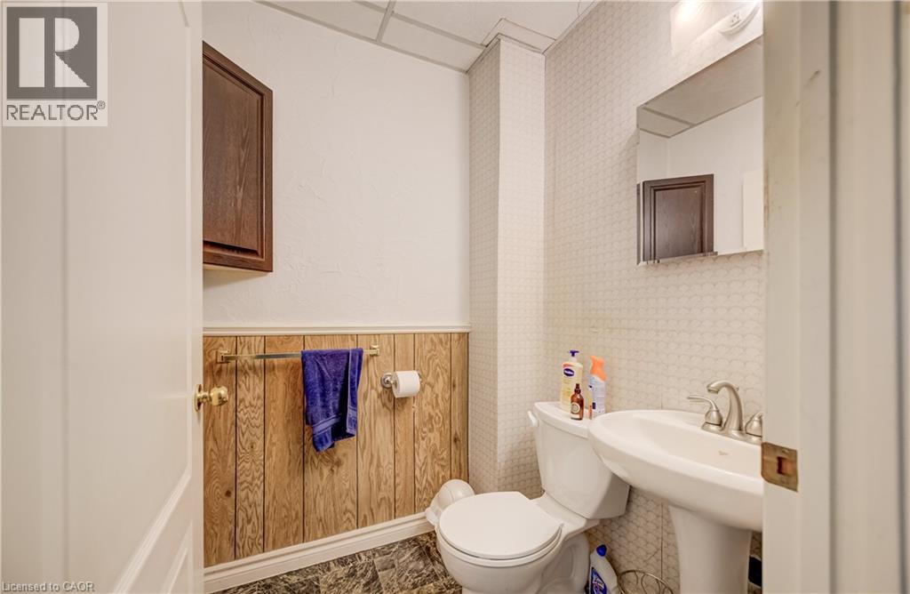 2100 Snyder's Road E, Wilmot Township, Ontario  N0B 2H0 - Photo 24 - 40852825