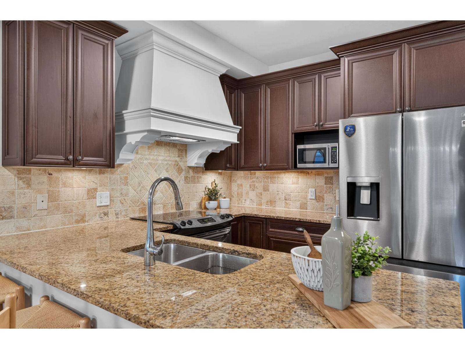 107 19530 65 Avenue, Surrey, British Columbia  V4N 6M1 - Photo 8 - R3167575