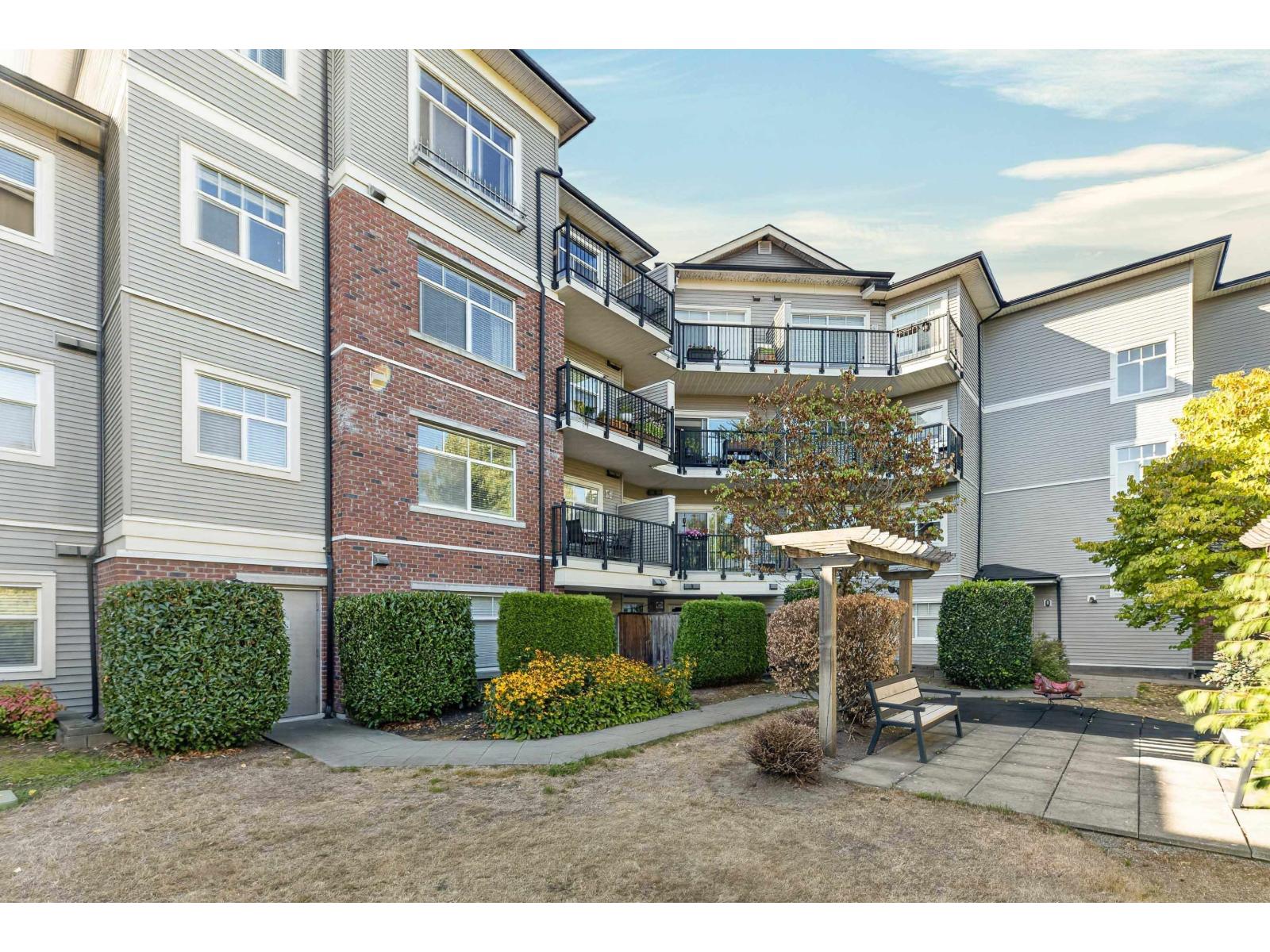 107 19530 65 Avenue, Surrey, British Columbia  V4N 6M1 - Photo 34 - R3167575