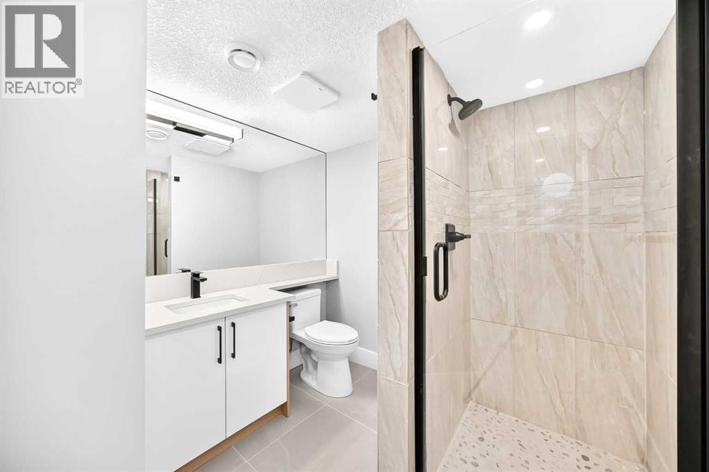 635 104 Avenue SW, Calgary, Alberta  T2W 0A4 - Photo 32 - A2342797