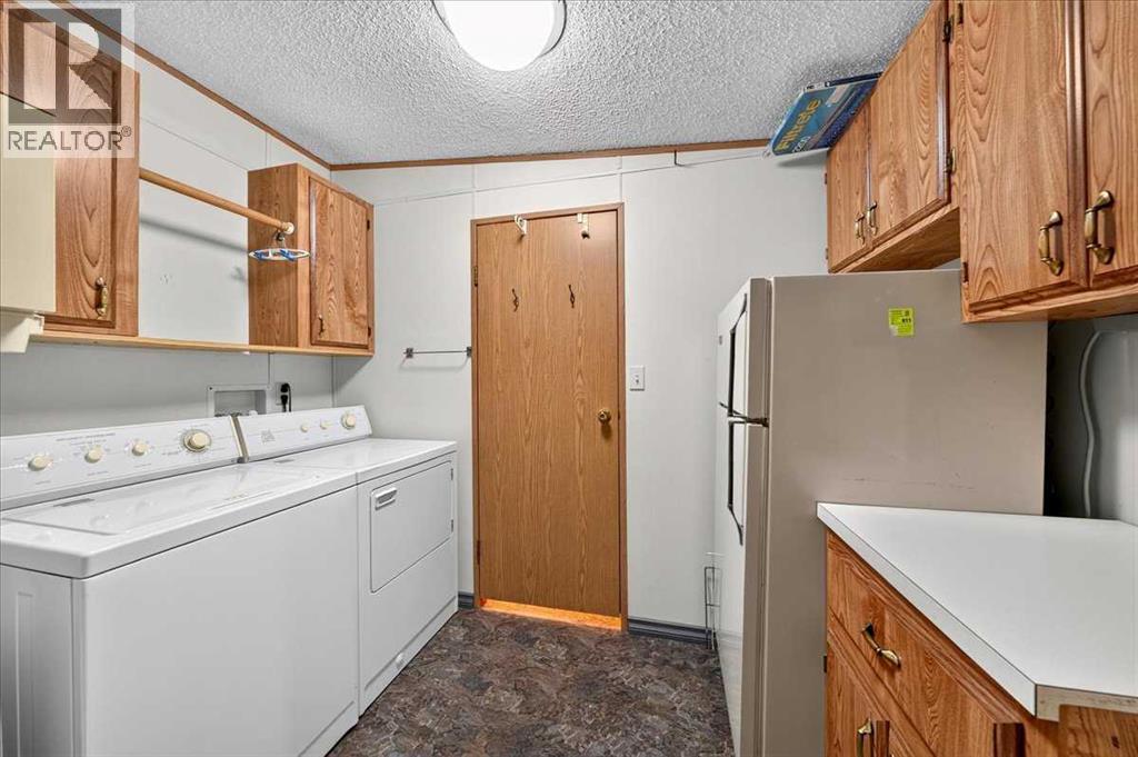 33049 Range Road 22, Rural Mountain View County, Alberta  T4H 4B7 - Photo 12 - A2344333
