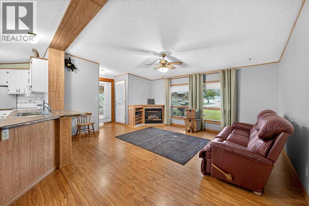 33049 Range Road 22, Rural Mountain View County, Alberta  T4H 4B7 - Photo 14 - A2344333