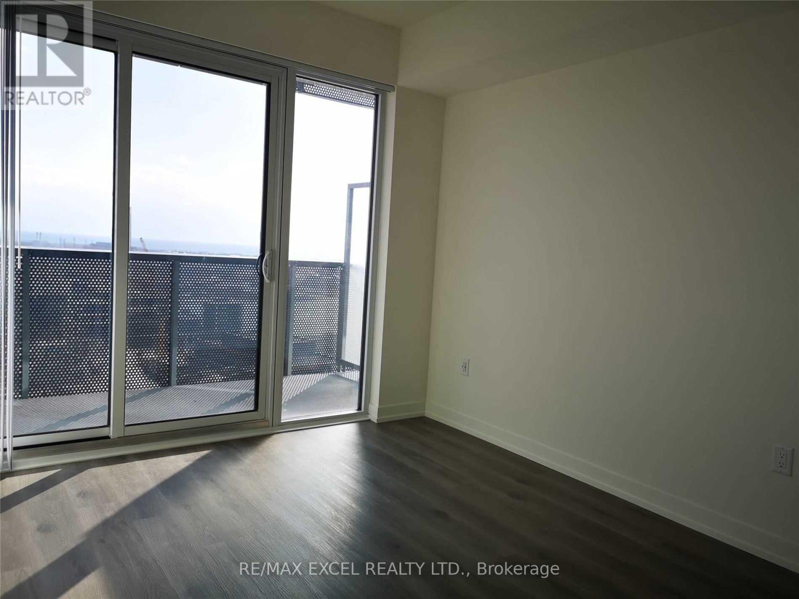 3806 - 138 Downes Street, Toronto, Ontario  M5E 0E4 - Photo 2 - C13802386