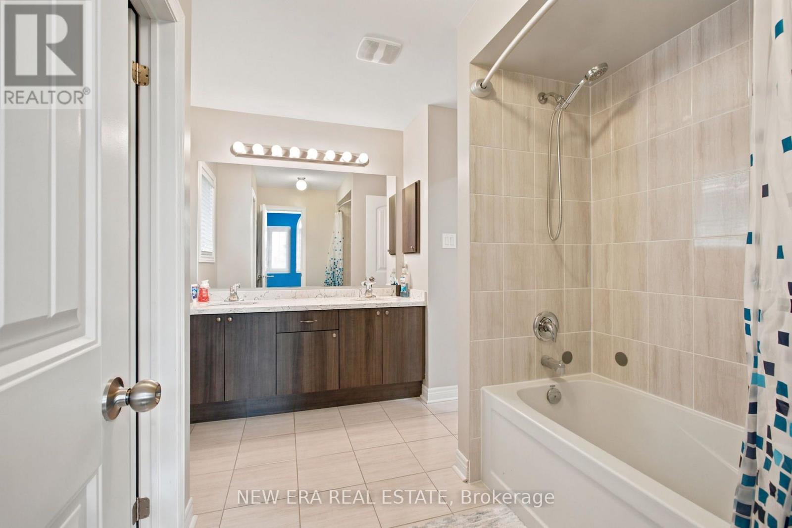 77 Jevons Drive, Ajax, Ontario  L1Z 0T6 - Photo 21 - E13809310
