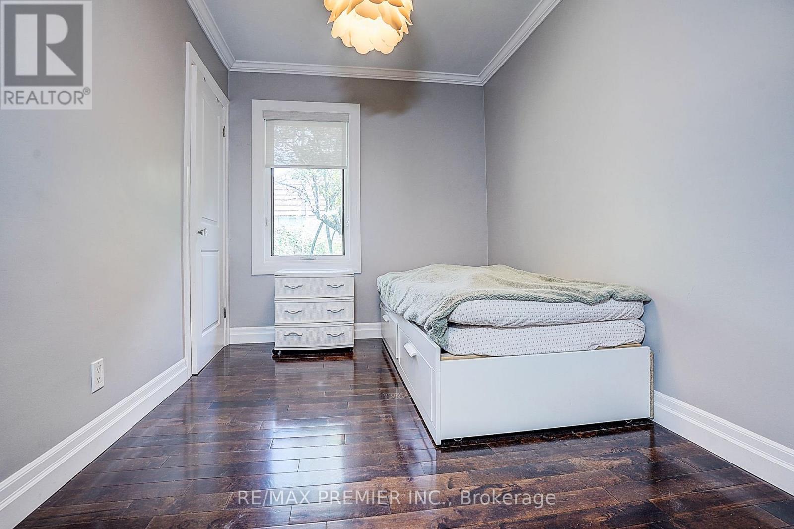 445 Selsey Drive, Mississauga, Ontario L5A 1B7 - Photo 36 - W13806092