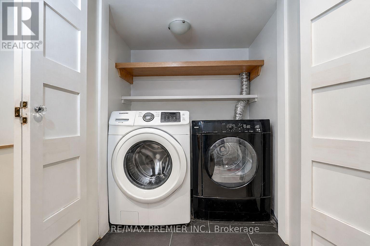 445 Selsey Drive, Mississauga, Ontario L5A 1B7 - Photo 48 - W13806092