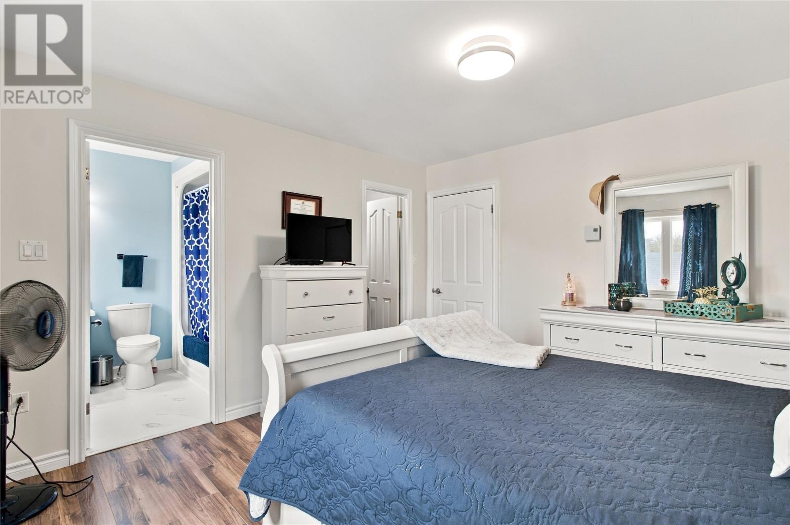8 Crewe Place, Clarenville — photo 13