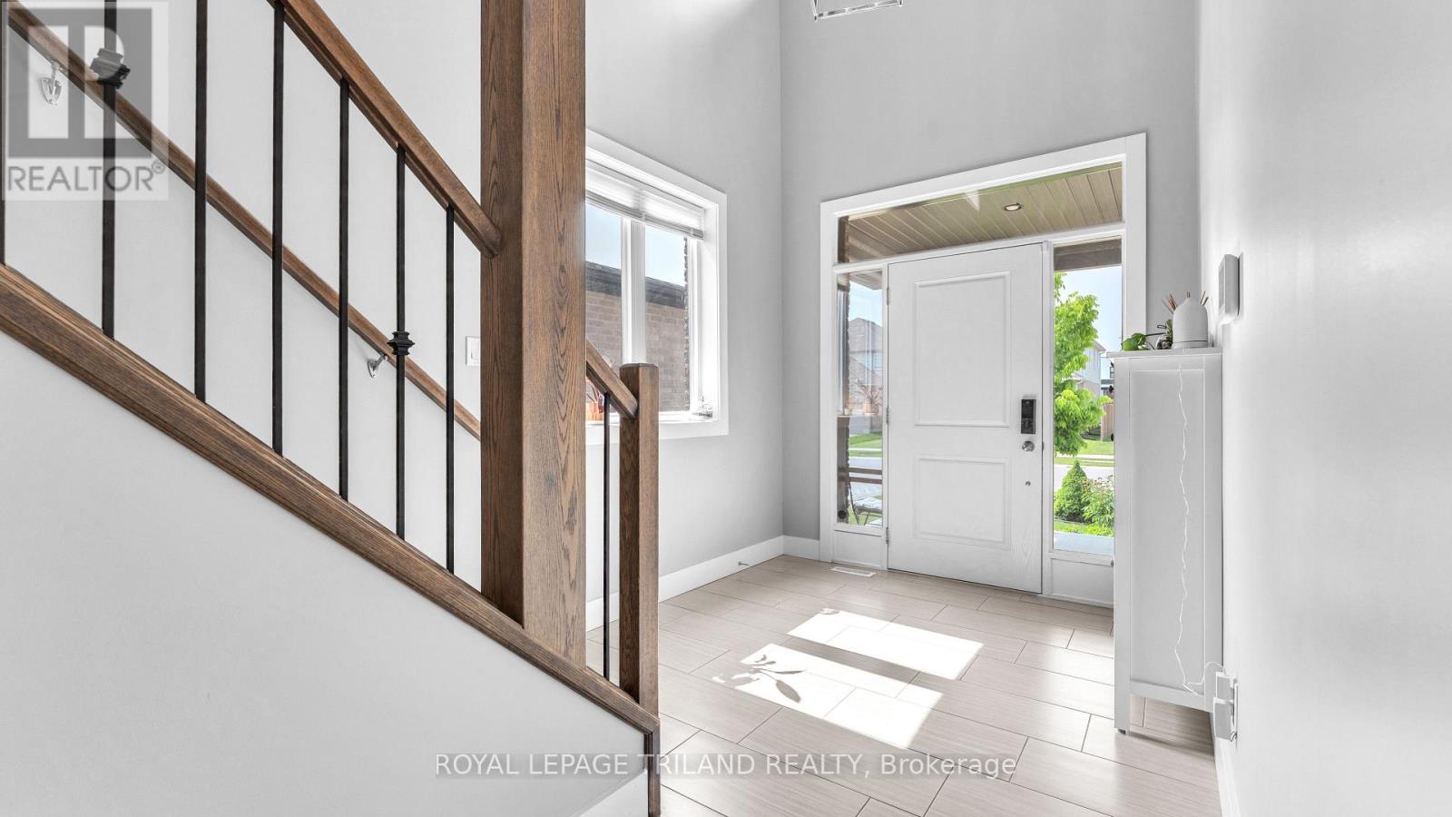 500 Sophia Crescent, London North, Ontario  N6H 5L4 - Photo 2 - X13809982