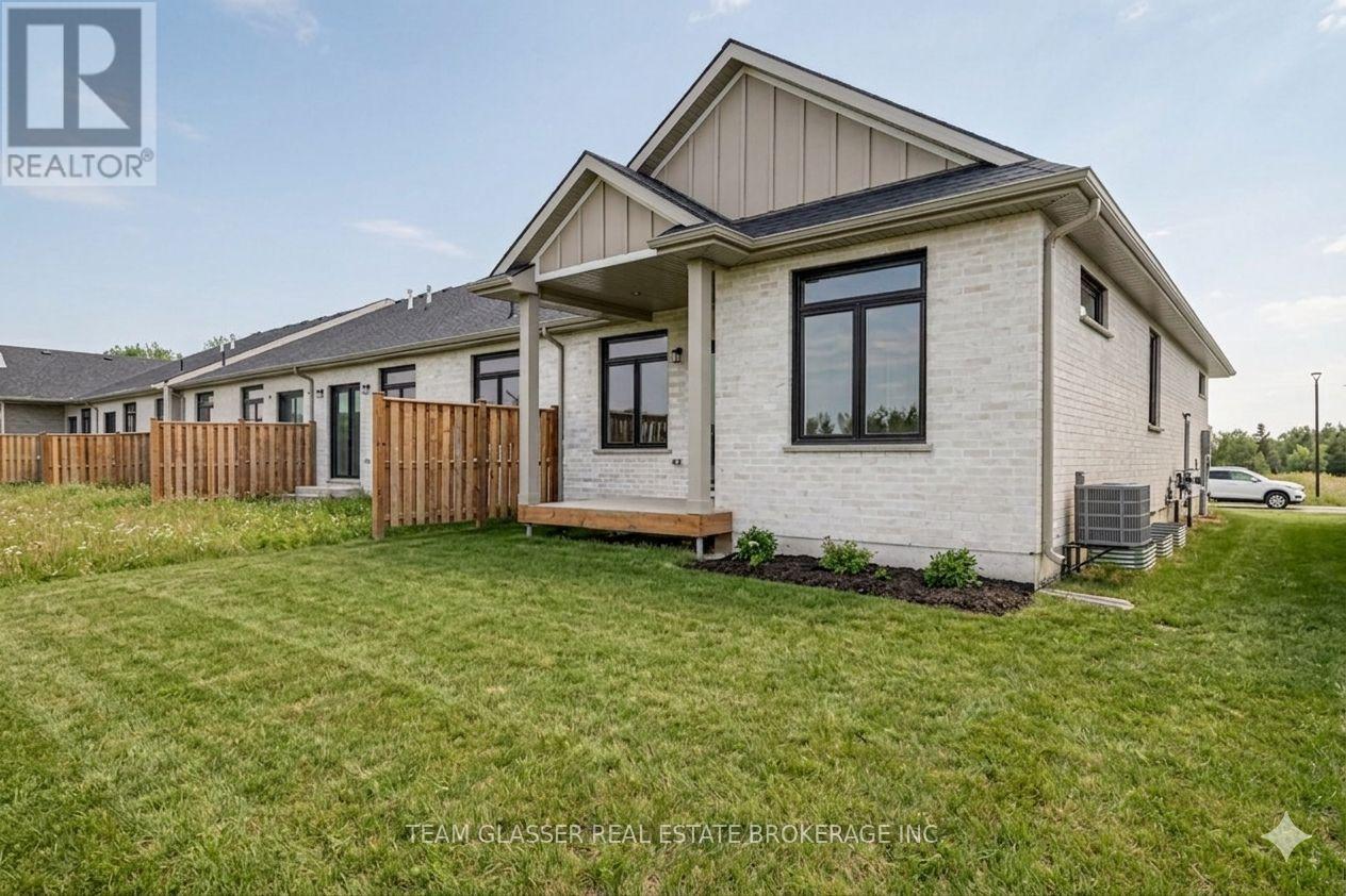 32 Dearing Drive, South Huron, Ontario  N0M 1T0 - Photo 39 - X13810020