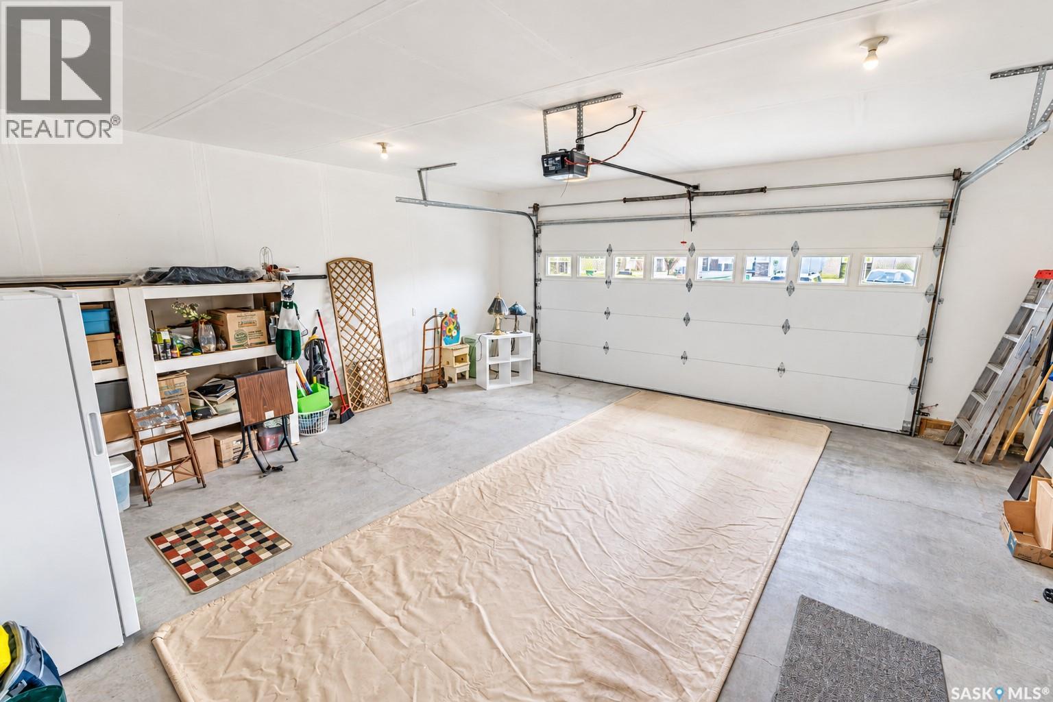 201 959 Bradley STREET photo 37