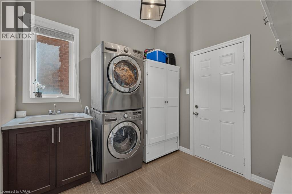 268 Evens Pond Crescent, Kitchener, Ontario N2R 0B8 - Photo 27 - 40861822