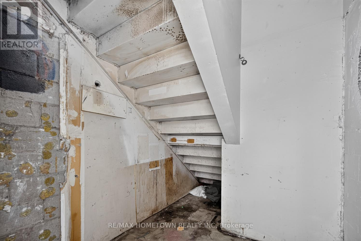 103 - 50 King Street E, Brockville, Ontario  K6V 1B1 - Photo 4 - X13810044