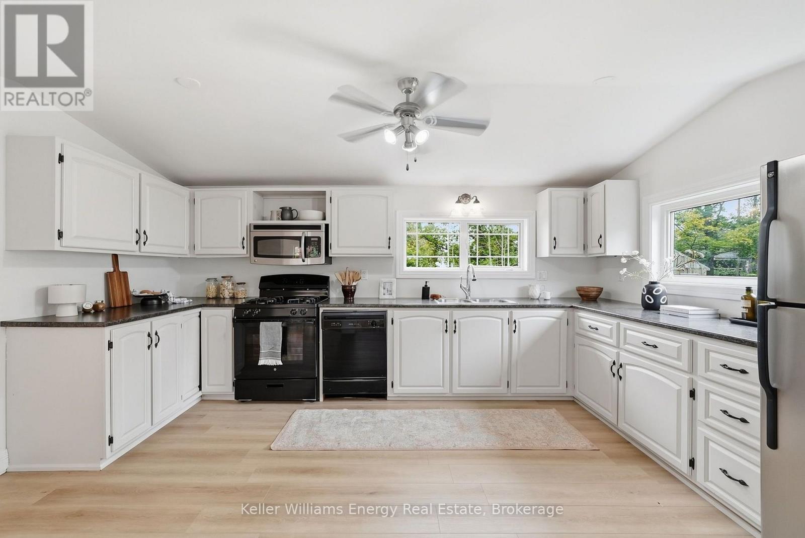 29 Edgewood Drive, Kawartha Lakes, Ontario  K0M 1N0 - Photo 20 - X13791906