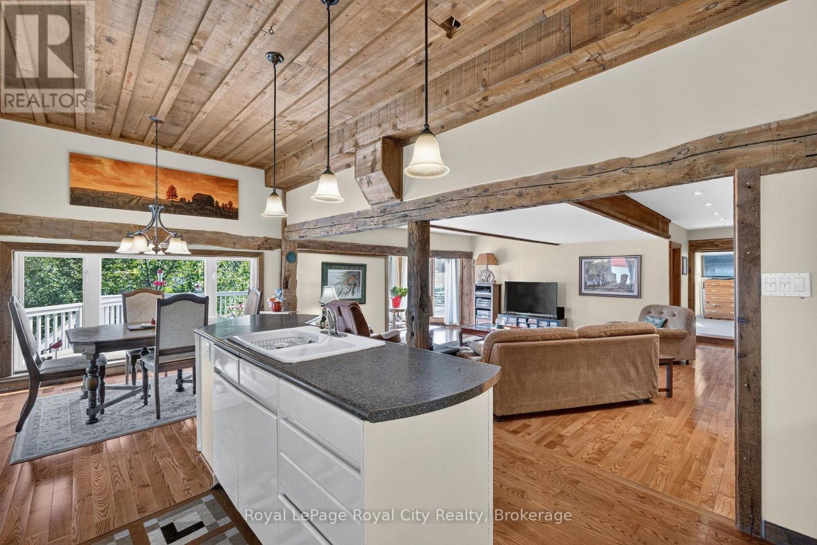 11233 2nd Line, Milton (Campbellville), Ontario  L0P 1B0 - Photo 13 - W13810016