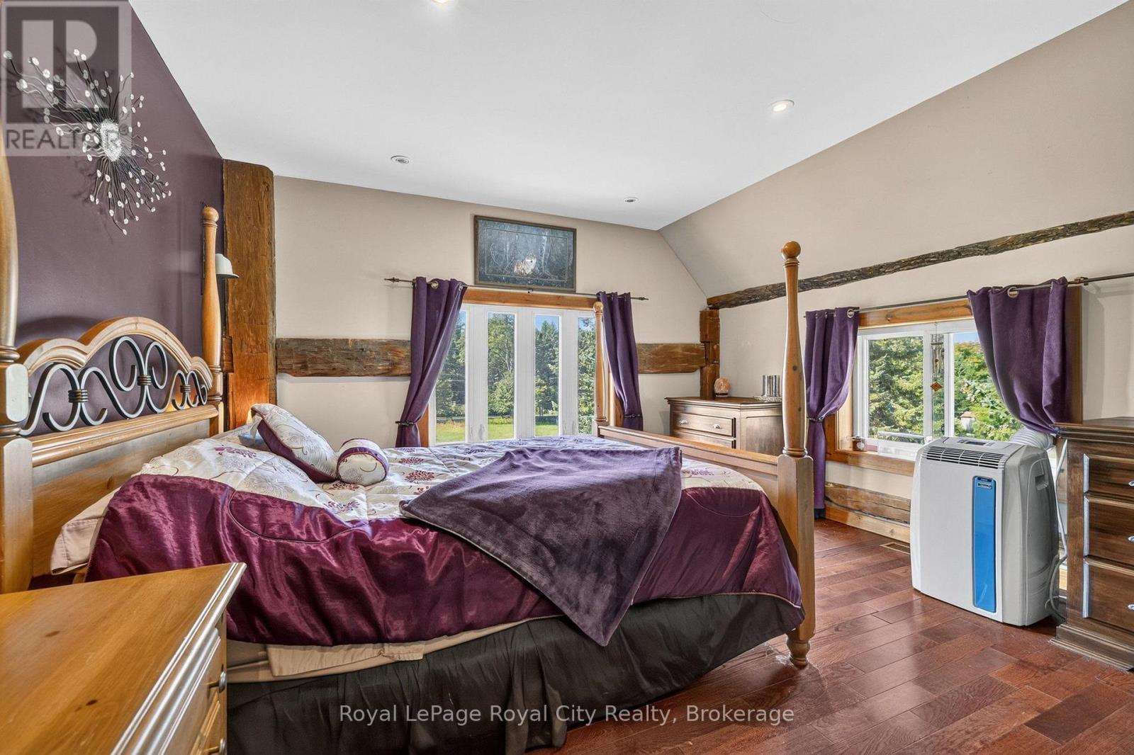 11233 2nd Line, Milton (Campbellville), Ontario  L0P 1B0 - Photo 24 - W13810016