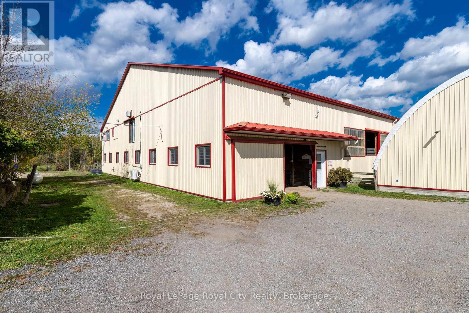 11233 2nd Line, Milton (Campbellville), Ontario  L0P 1B0 - Photo 32 - W13810016