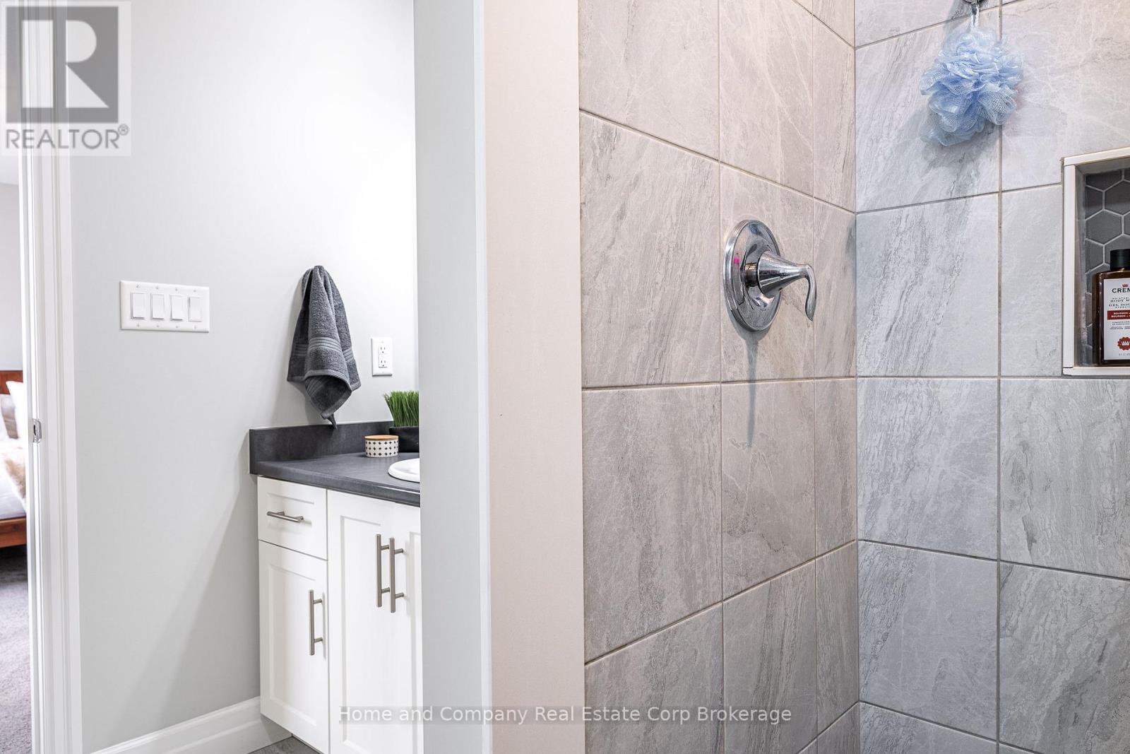 40 Robertson Dr Drive, Stratford, Ontario  N5A 0J5 - Photo 37 - X13810036