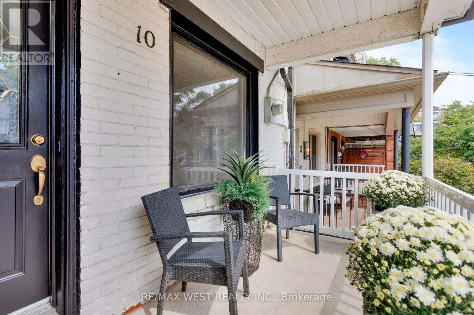 10 Marshall Street, Toronto, Ontario  M6K 1S4 - Photo 1 - C13809992