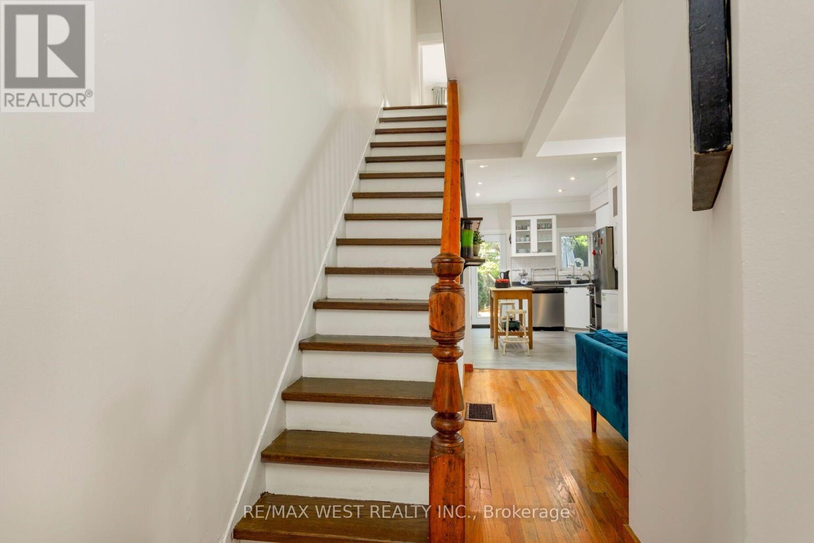 10 Marshall Street, Toronto, Ontario  M6K 1S4 - Photo 18 - C13809992