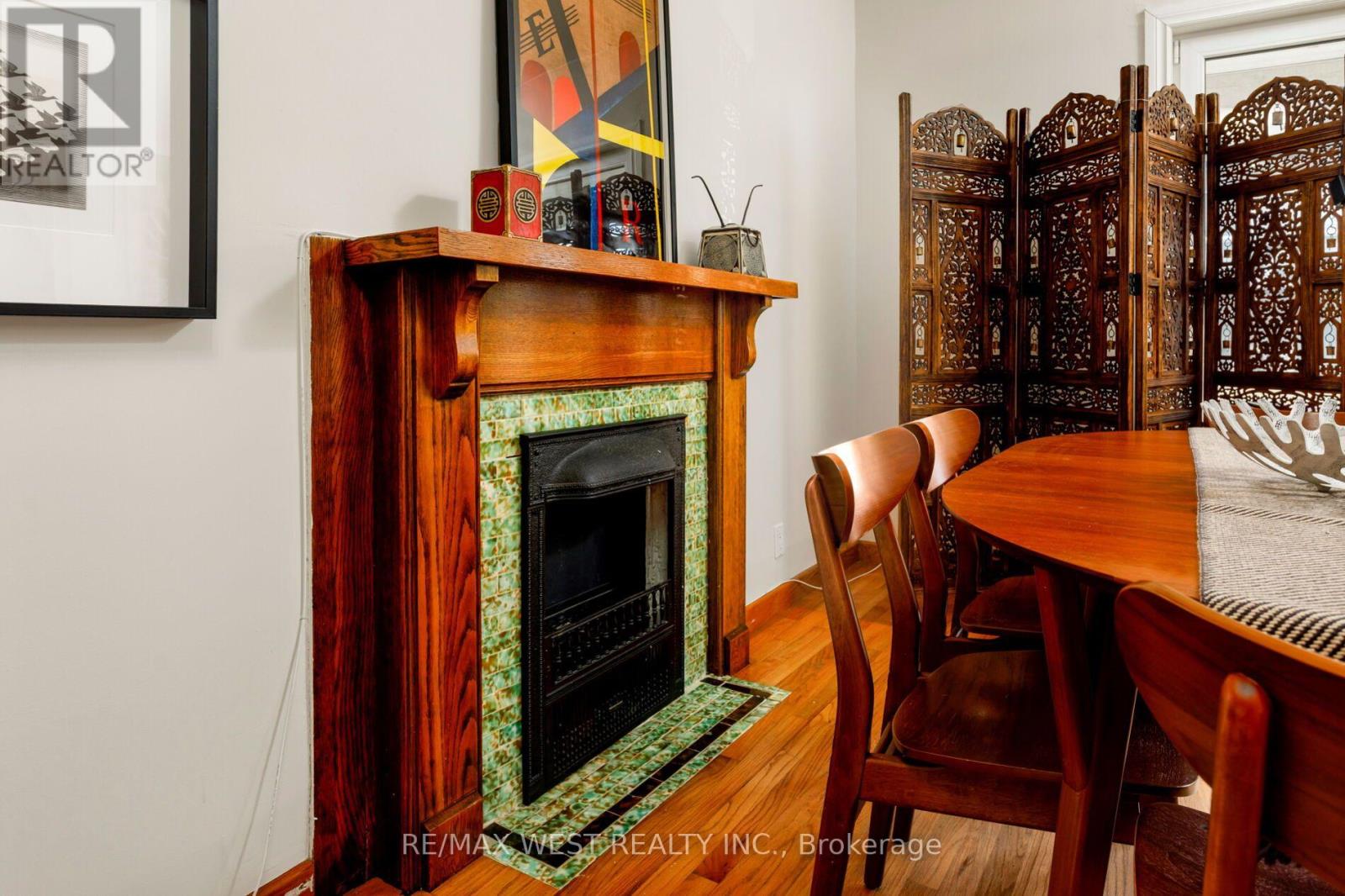 10 Marshall Street, Toronto, Ontario  M6K 1S4 - Photo 7 - C13809992