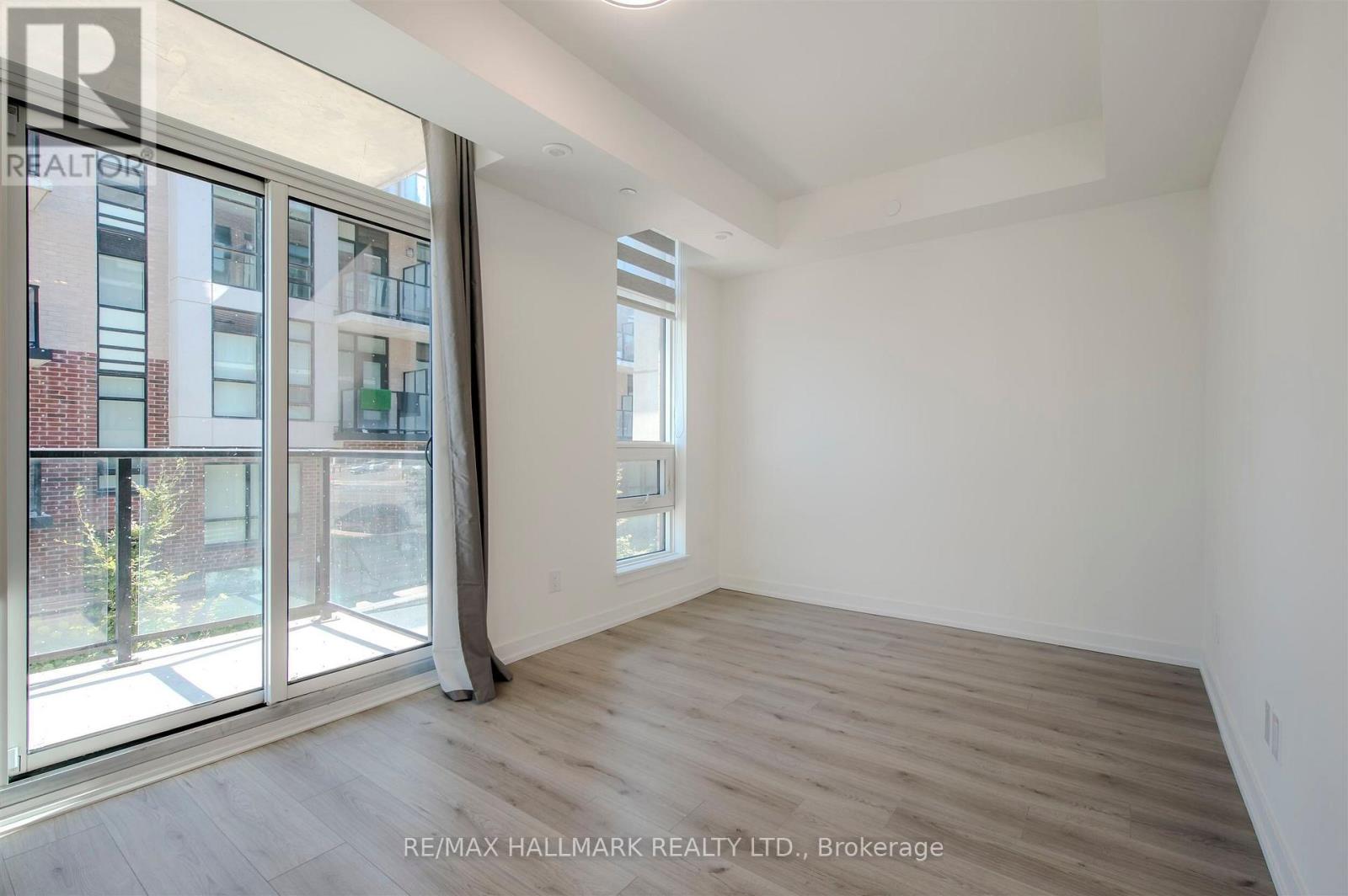 2 - 10-851 Sheppard Avenue W, Toronto, Ontario  M3H 0G2 - Photo 10 - C13810046