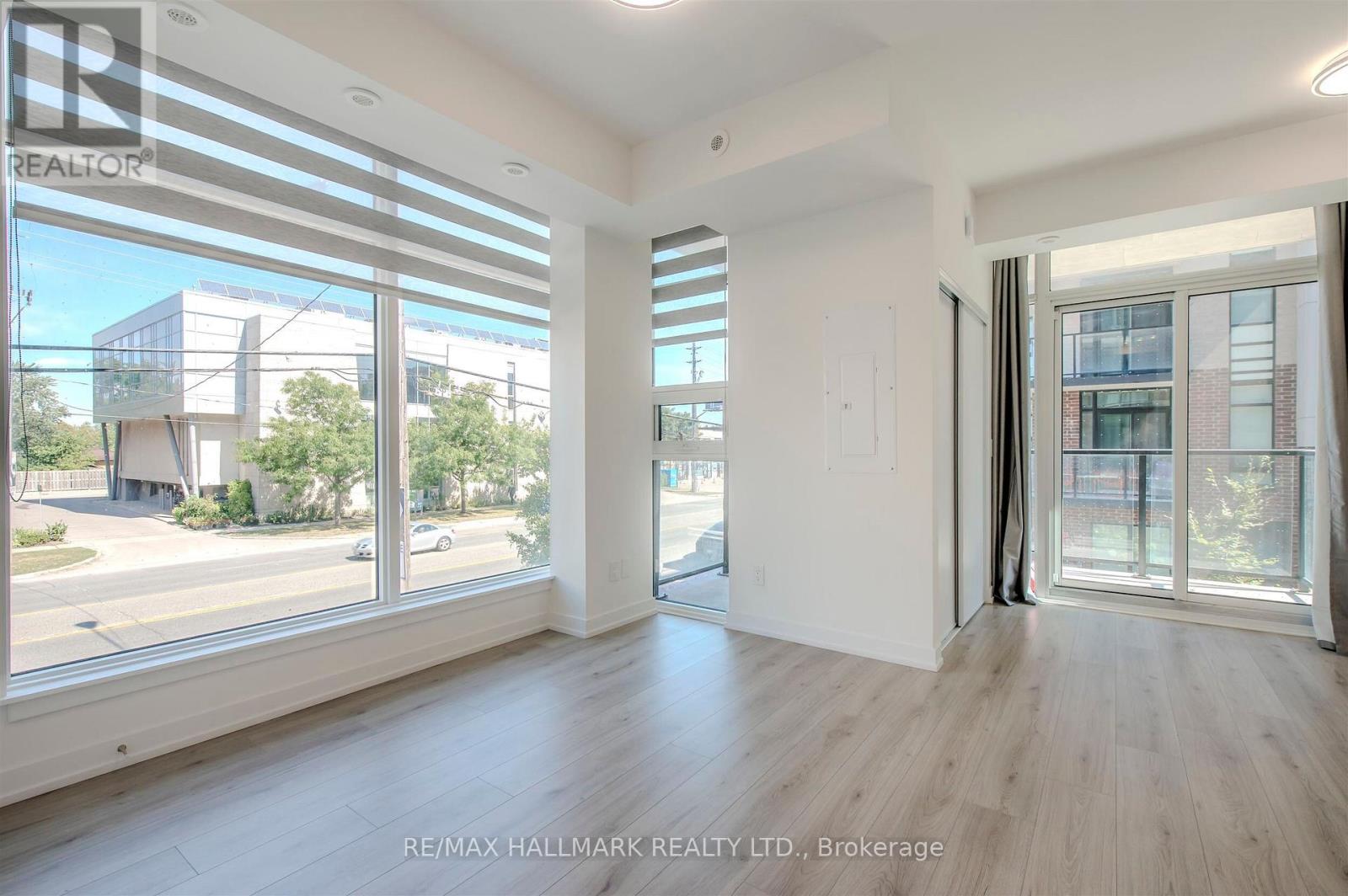 2 - 10-851 Sheppard Avenue W, Toronto, Ontario  M3H 0G2 - Photo 8 - C13810046