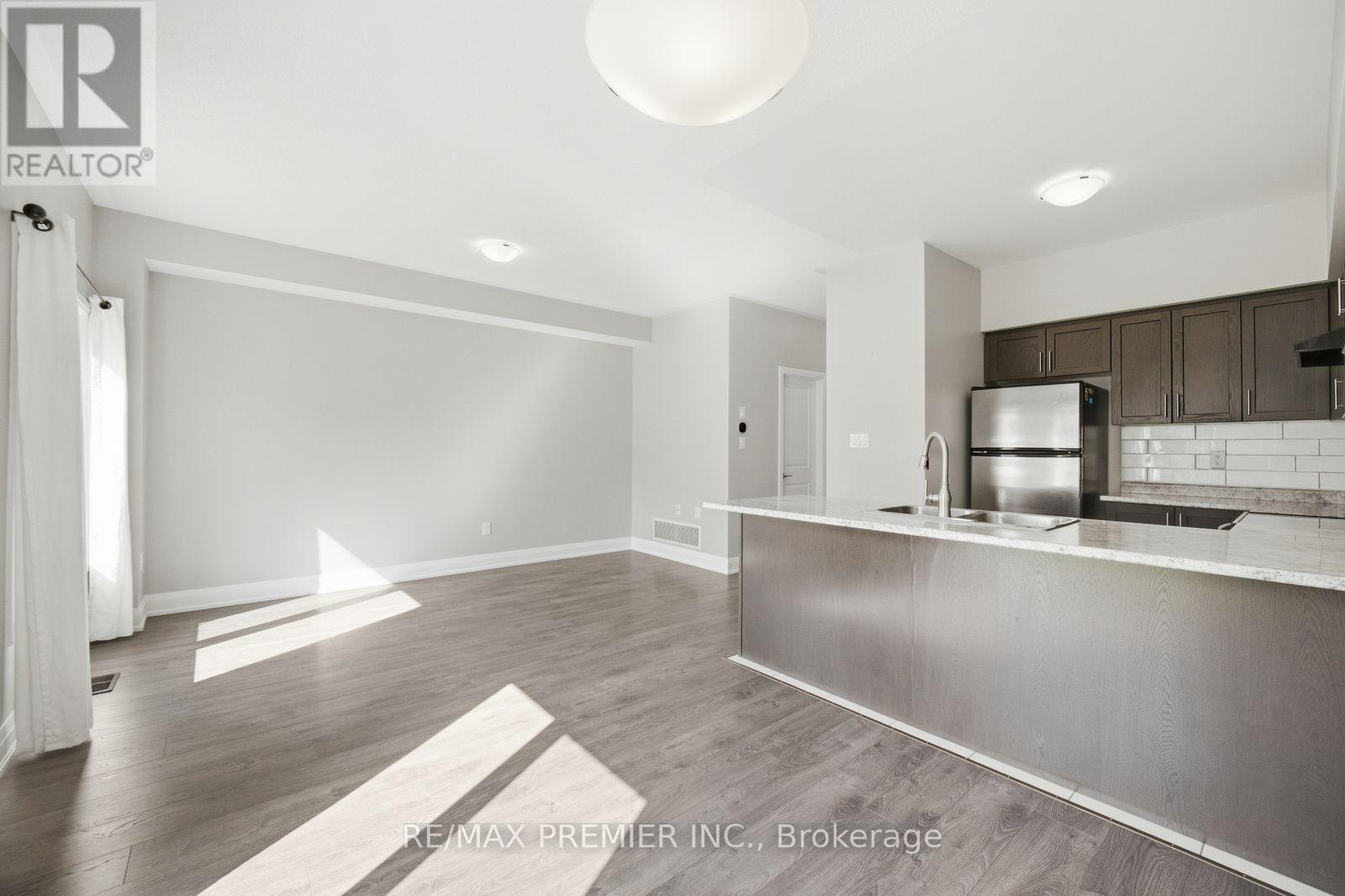 72 Luisa Street, Bradford West Gwillimbury (Bradford), Ontario  L3Z 0P1 - Photo 19 - N13809968
