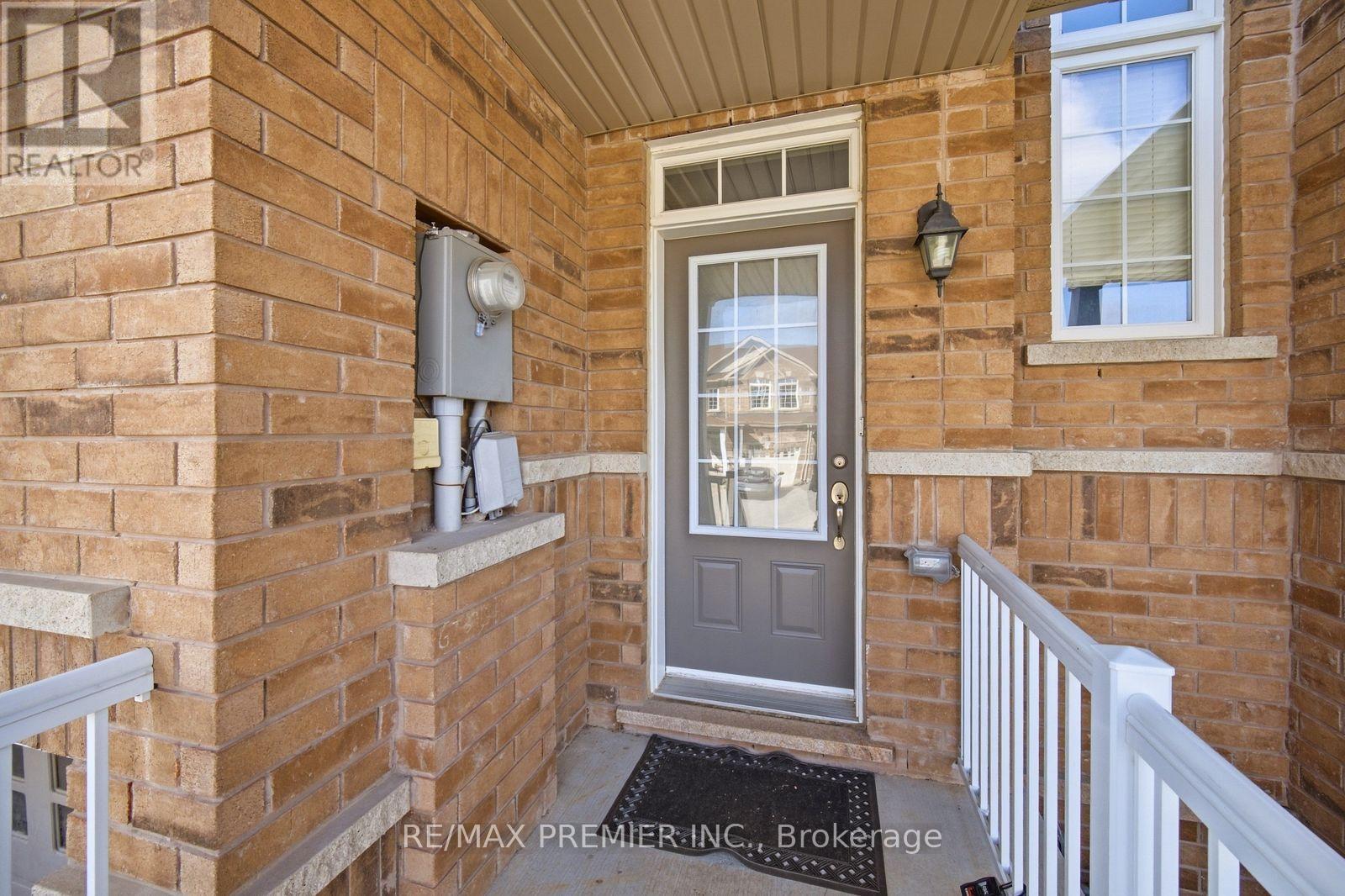 72 Luisa Street, Bradford West Gwillimbury (Bradford), Ontario  L3Z 0P1 - Photo 5 - N13809968
