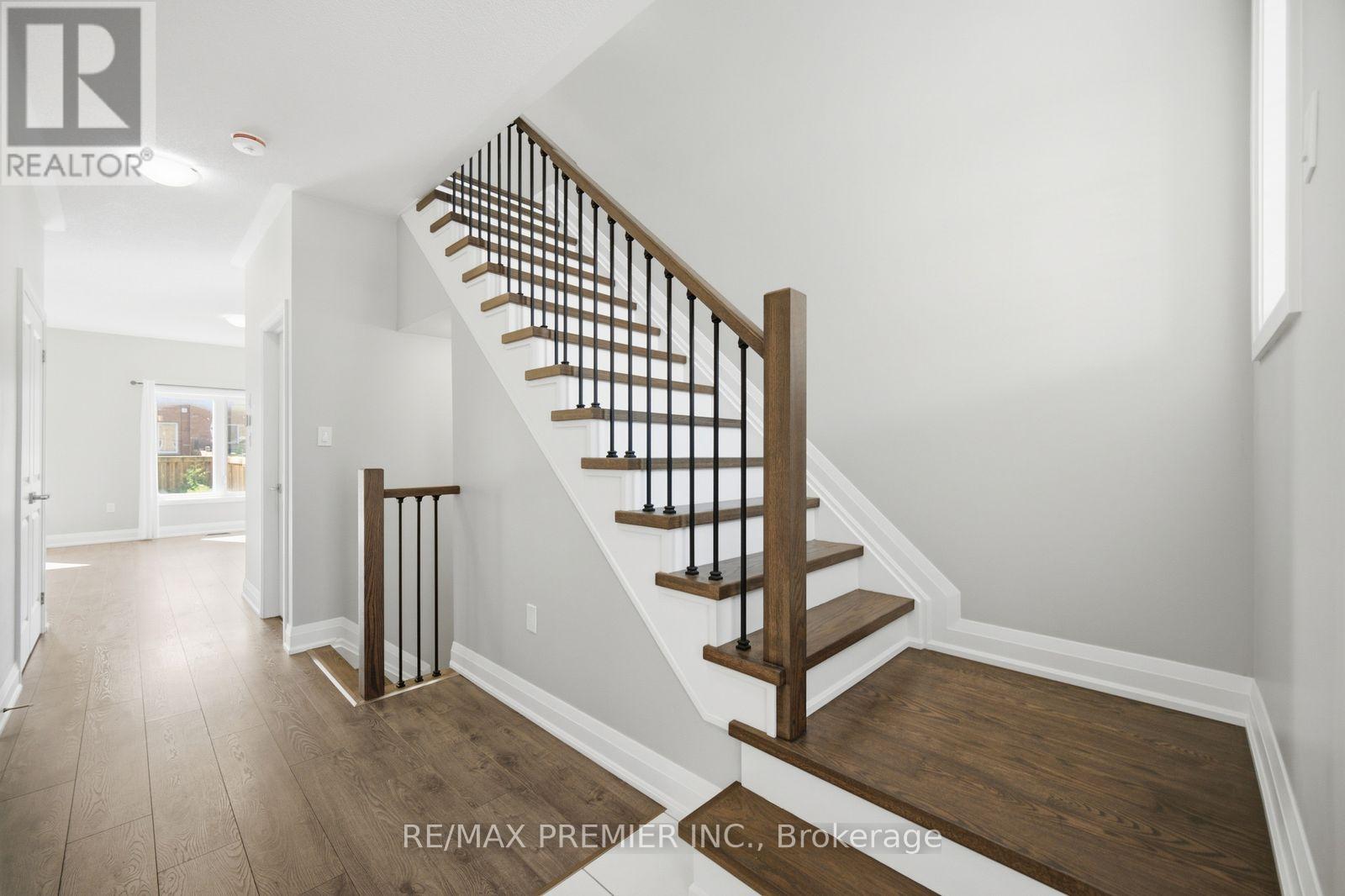 72 Luisa Street, Bradford West Gwillimbury (Bradford), Ontario  L3Z 0P1 - Photo 8 - N13809968