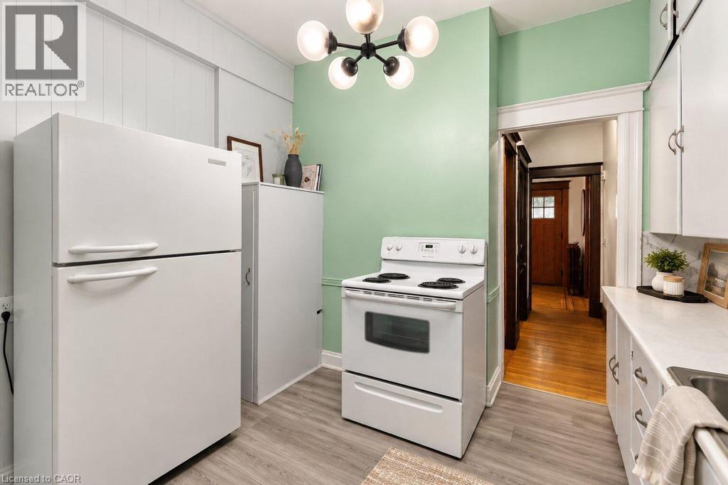 61 Garfield Avenue S, Hamilton, Ontario  L8M 2R9 - Photo 12 - 40865063