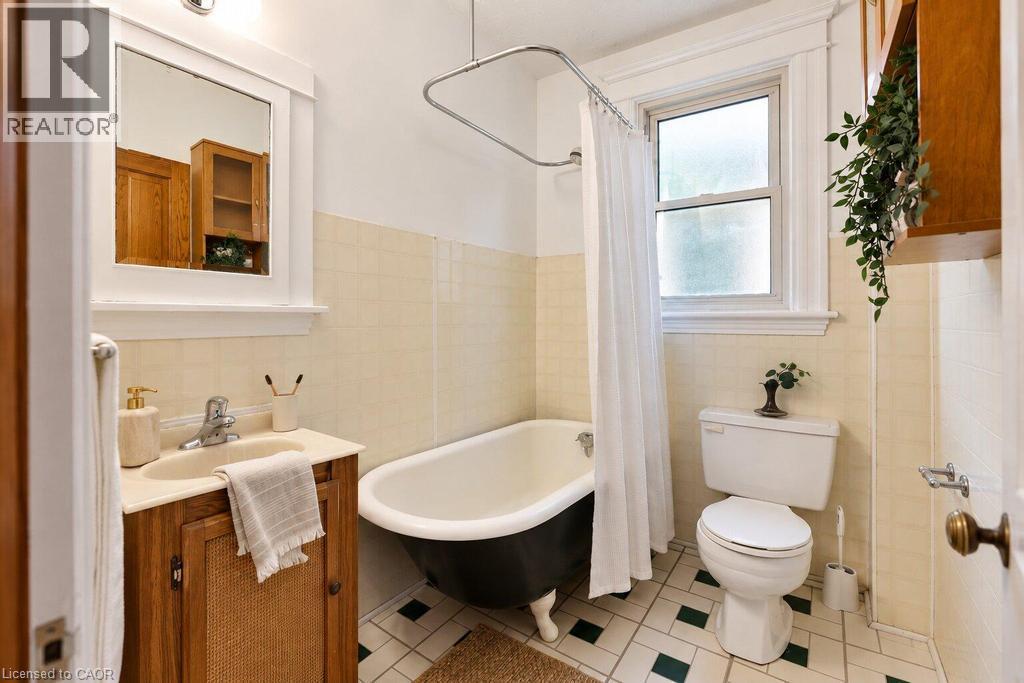 61 Garfield Avenue S, Hamilton, Ontario  L8M 2R9 - Photo 20 - 40865063