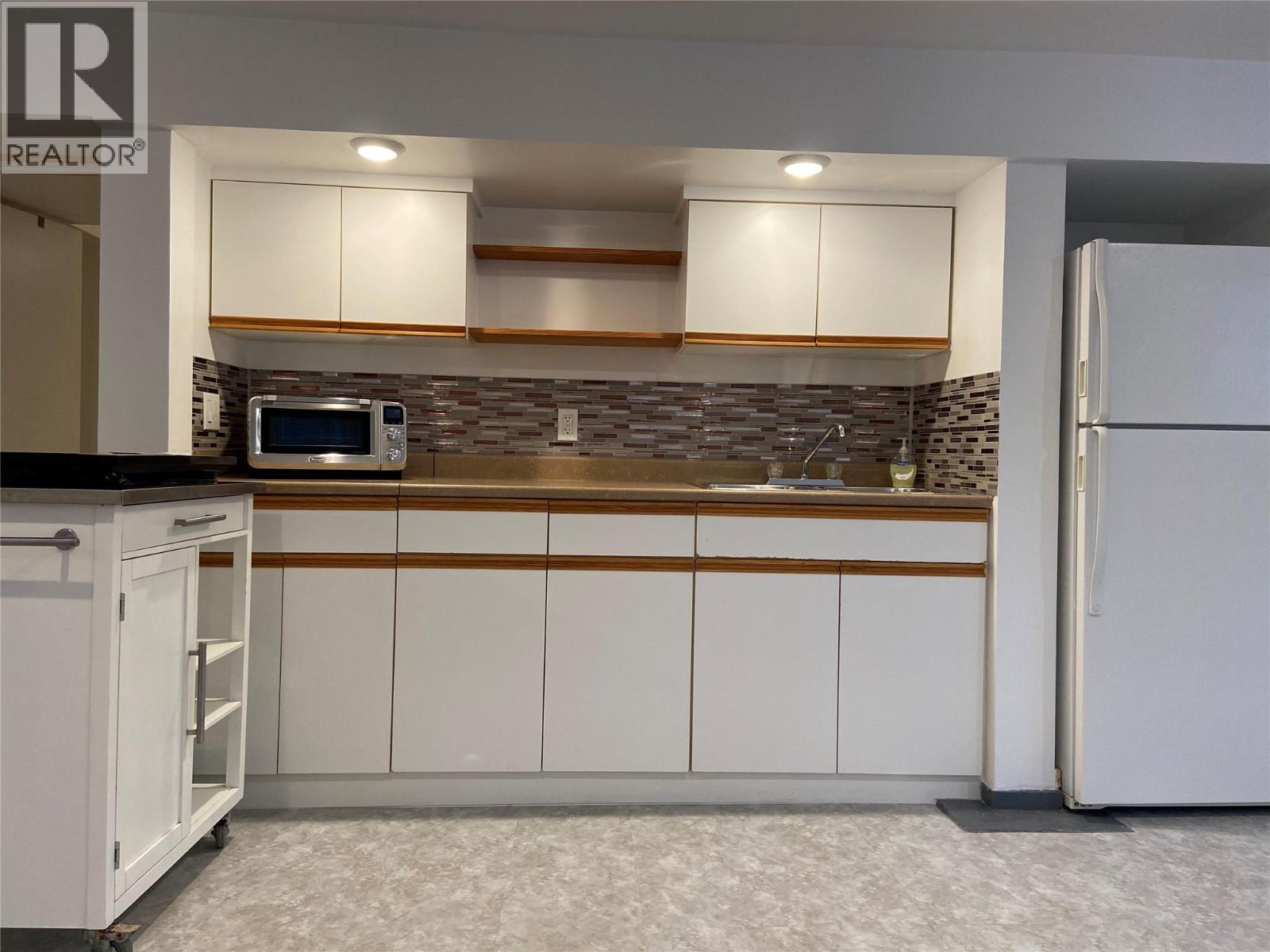 709 Fourth Street, Nelson, British Columbia  V1L 2S9 - Photo 29 - 10400468
