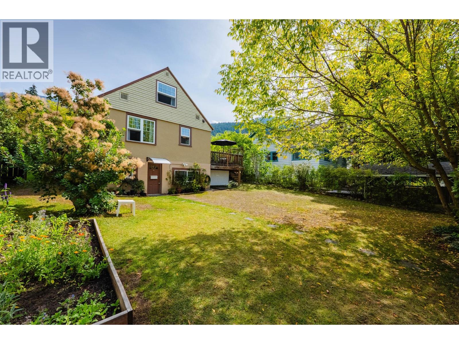 709 Fourth Street, Nelson, British Columbia  V1L 2S9 - Photo 53 - 10400468