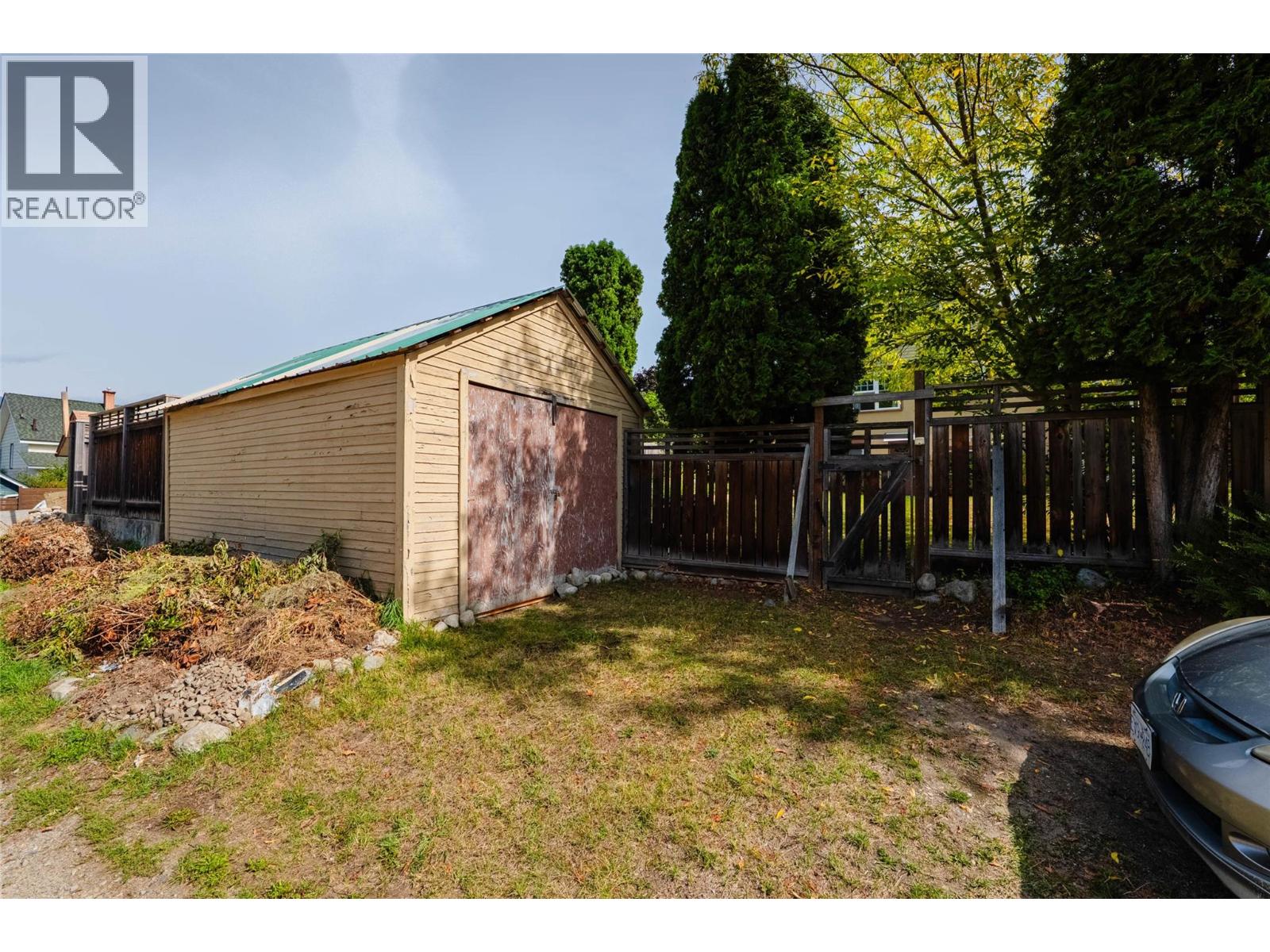 709 Fourth Street, Nelson, British Columbia  V1L 2S9 - Photo 60 - 10400468