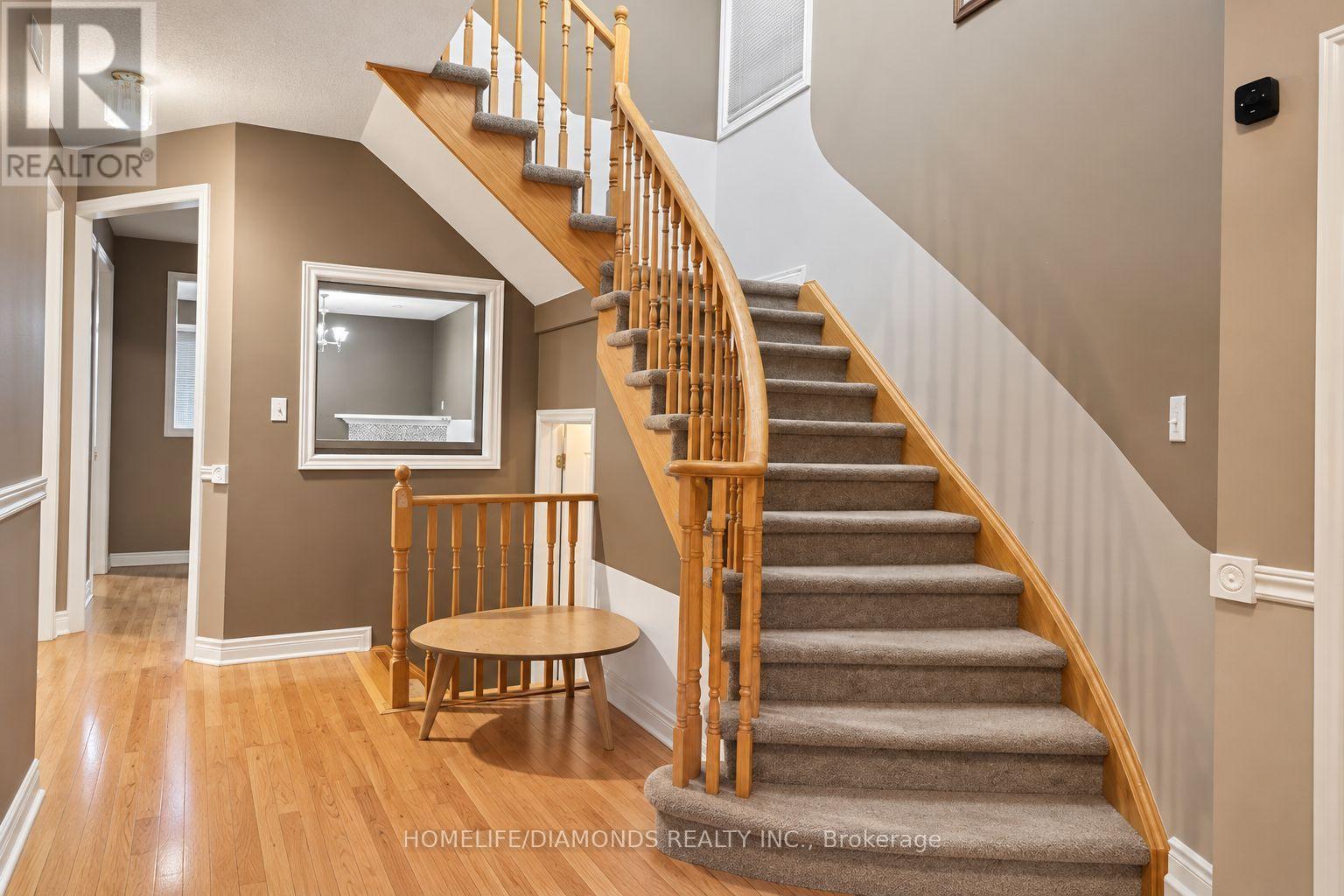 169 Cooke Crescent, Milton, Ontario  L9T 6E5 - Photo 4 - W13761438