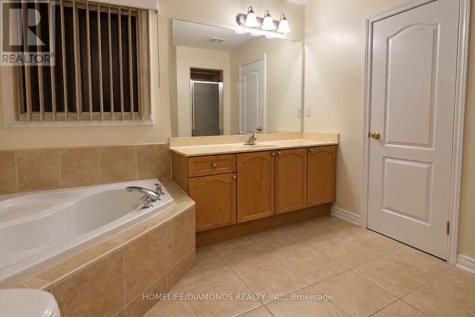 169 Cooke Crescent, Milton, Ontario L9T 6E5 - Photo 23 - W13761438