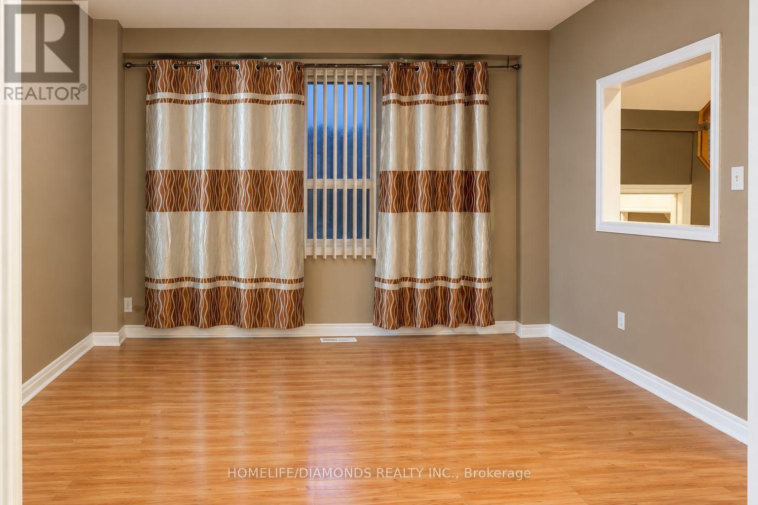 169 Cooke Crescent, Milton, Ontario  L9T 6E5 - Photo 5 - W13761438
