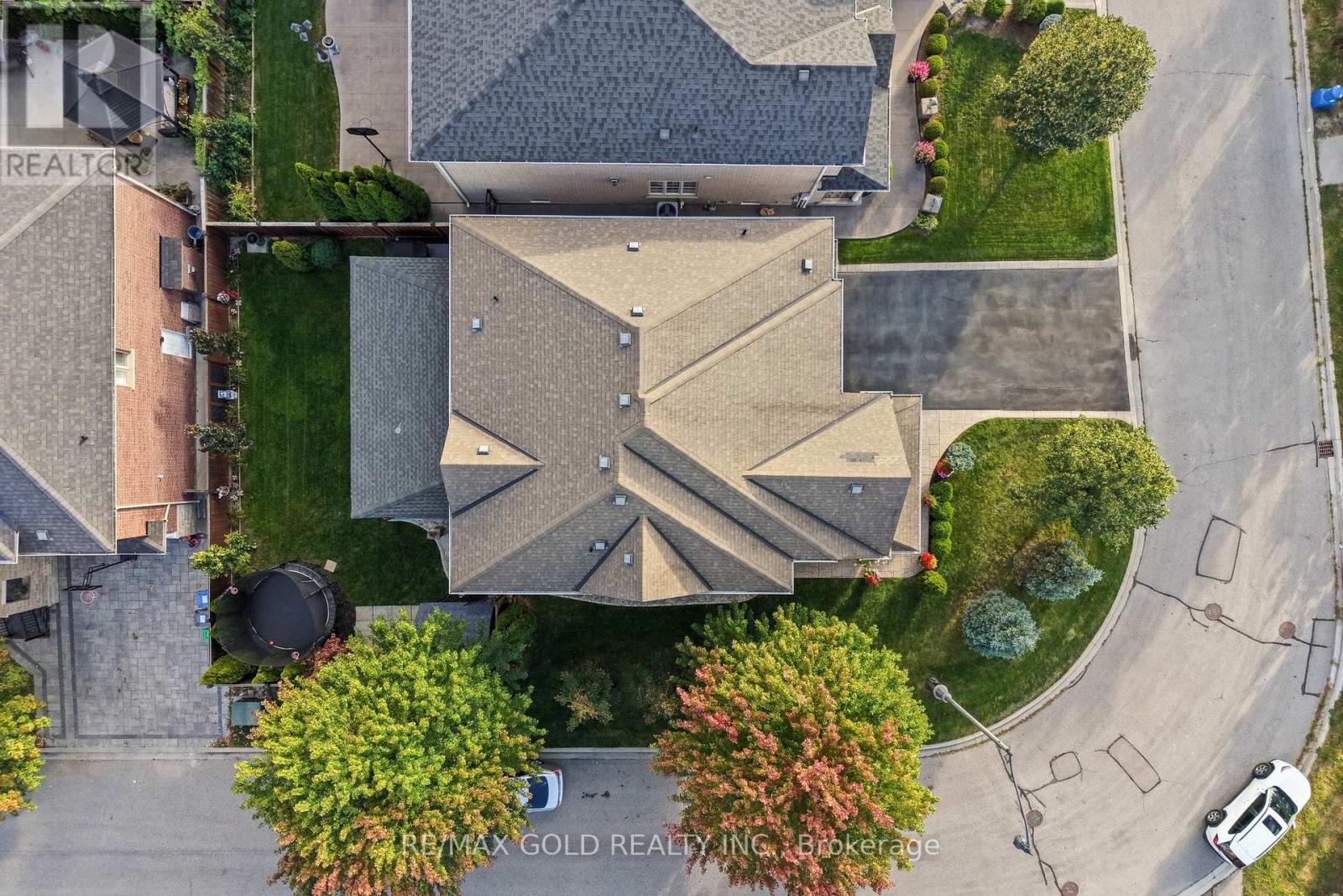 29 Royal Links Circle, Brampton, Ontario  L6P 2Z9 - Photo 29 - W13809574