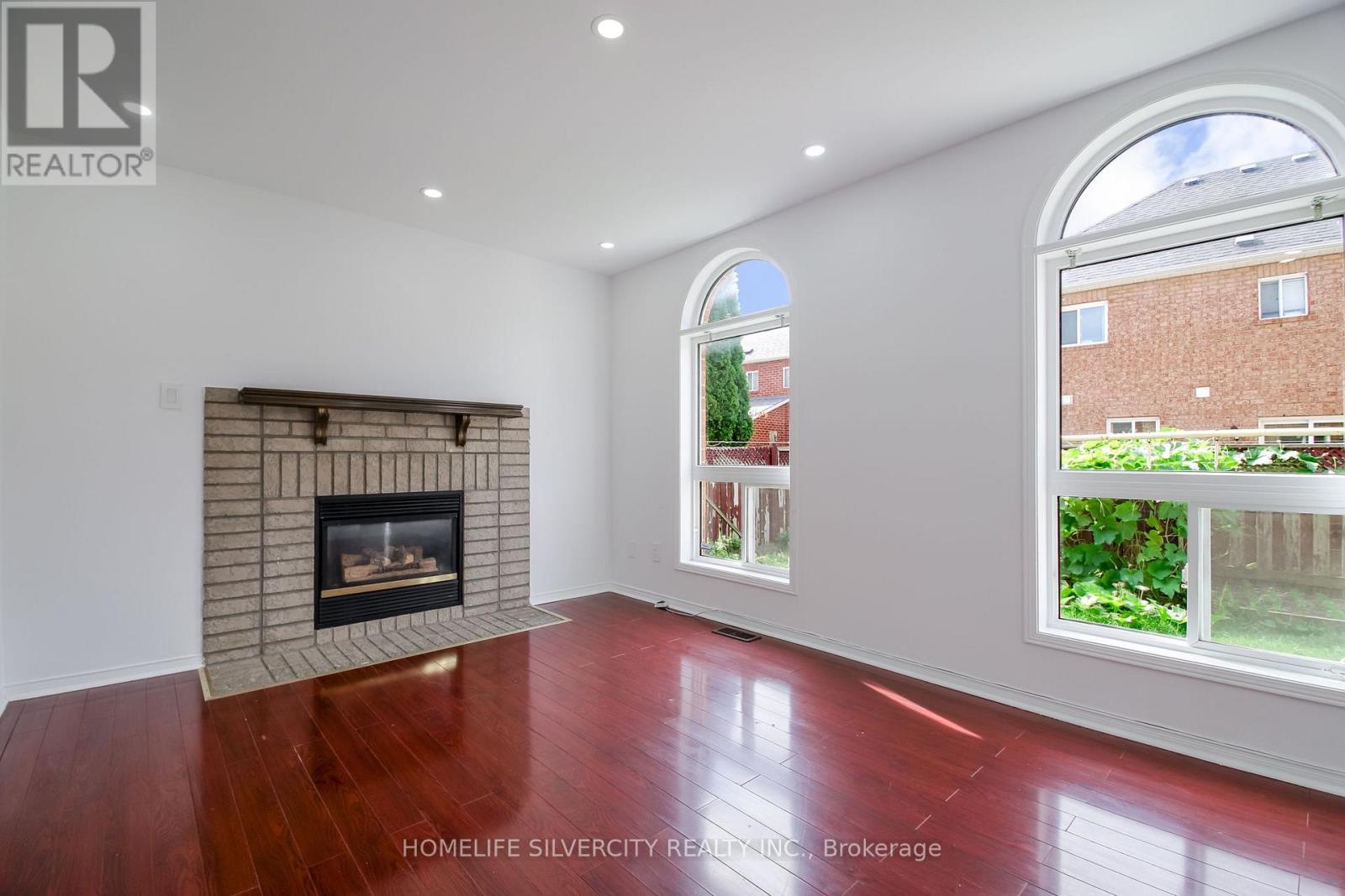 22 Meadow Glade Road, Brampton, Ontario  L6R 1Z7 - Photo 10 - W13810066