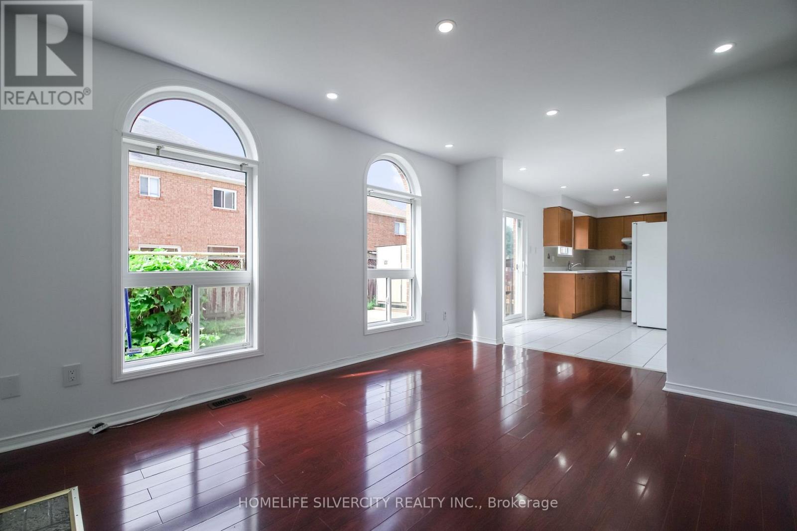 22 Meadow Glade Road, Brampton, Ontario  L6R 1Z7 - Photo 12 - W13810066